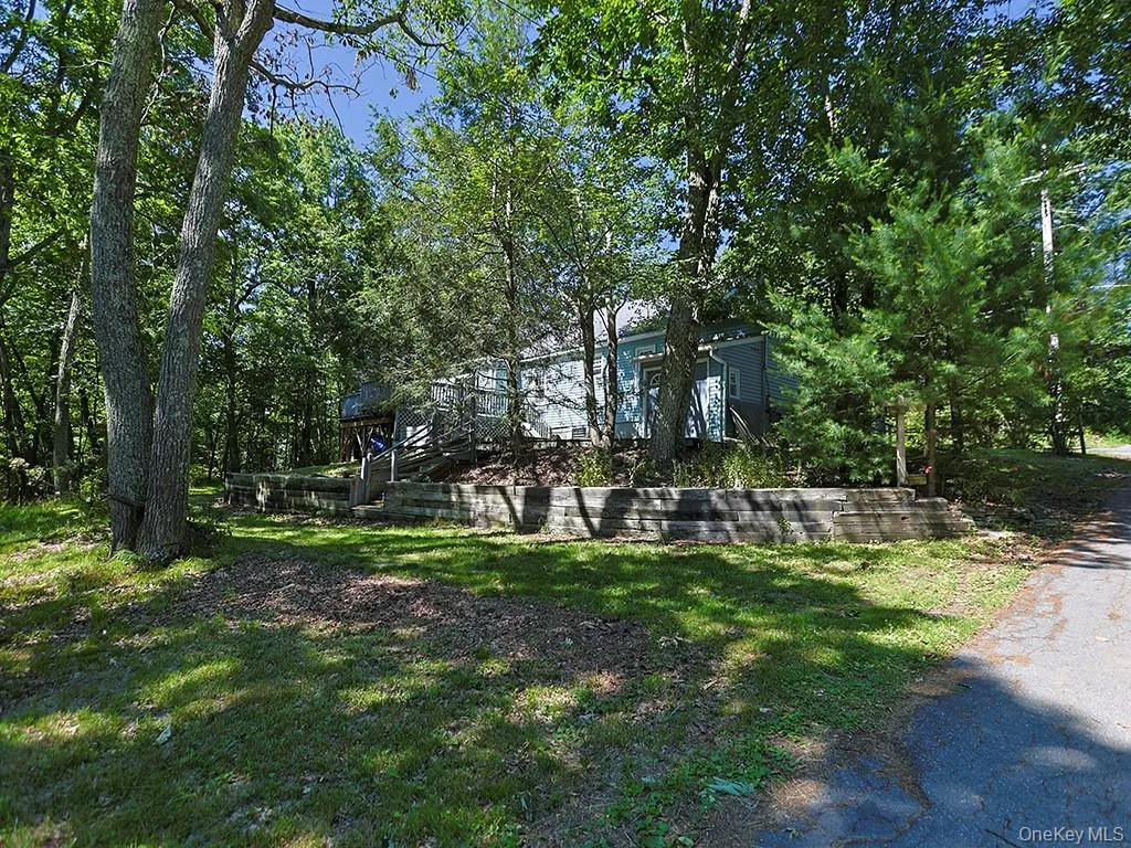 16 Highview Avenue, Mamakating, NY, 2 Bedrooms Bedrooms, 6 Rooms Rooms,1 BathroomBathrooms,Residential,For Rent,Highview,0,KEY1016442 16 Highview Avenue, Mamakating, NY, 2 Bedrooms Bedrooms, 6 Rooms Rooms,1 BathroomBathrooms,Residential,For Rent,Highview,0,KEY1016442