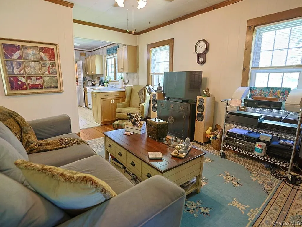 16 Highview Avenue, Mamakating, NY, 2 Bedrooms Bedrooms, 6 Rooms Rooms,1 BathroomBathrooms,Residential,For Rent,Highview,0,KEY1016442 16 Highview Avenue, Mamakating, NY, 2 Bedrooms Bedrooms, 6 Rooms Rooms,1 BathroomBathrooms,Residential,For Rent,Highview,0,KEY1016442