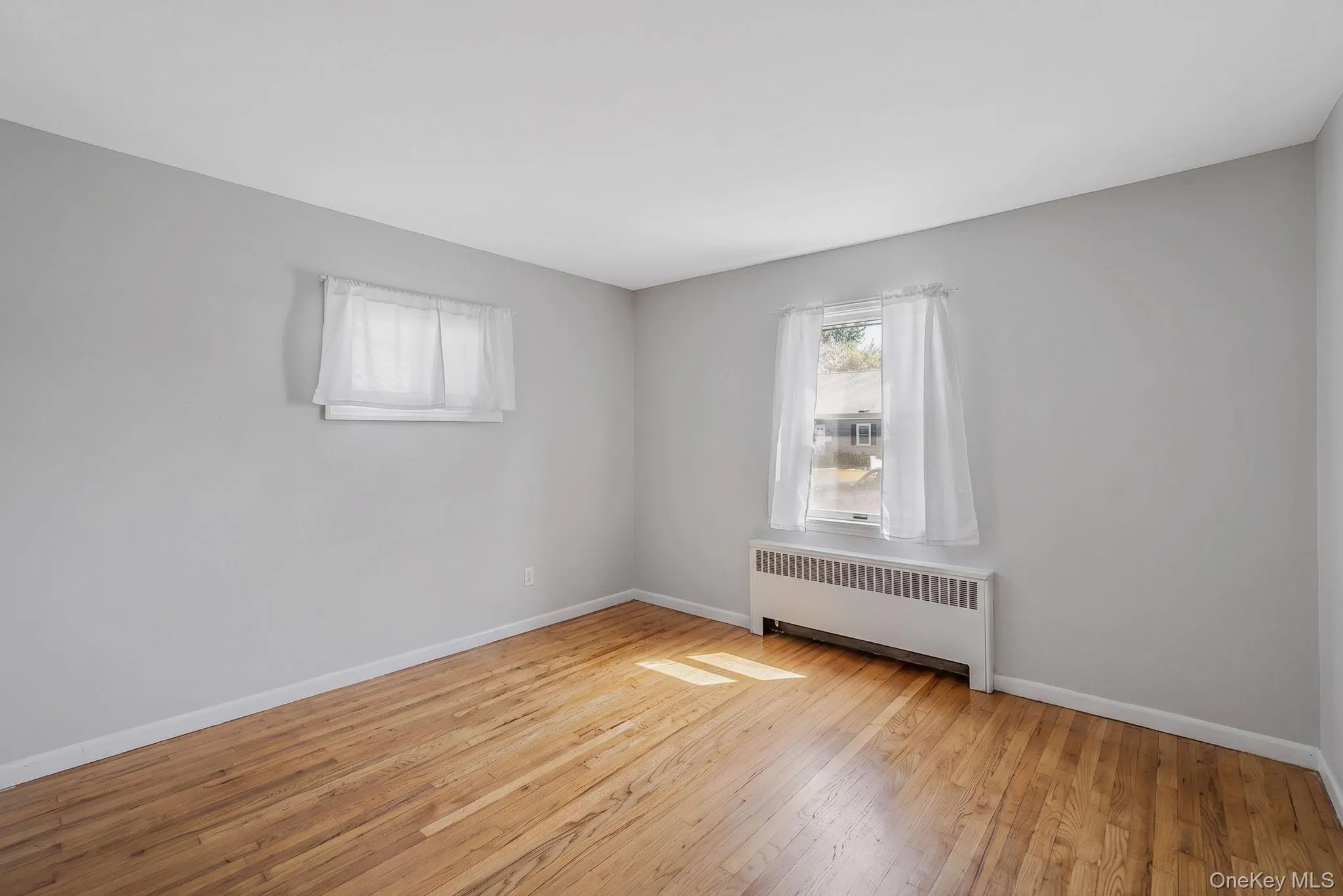 168 21st Street, Babylon, NY, 4 Bedrooms Bedrooms, 9 Rooms Rooms,2 BathroomsBathrooms,Residential,For Rent,21st,0,KEY1016446 168 21st Street, Babylon, NY, 4 Bedrooms Bedrooms, 9 Rooms Rooms,2 BathroomsBathrooms,Residential,For Rent,21st,0,KEY1016446
