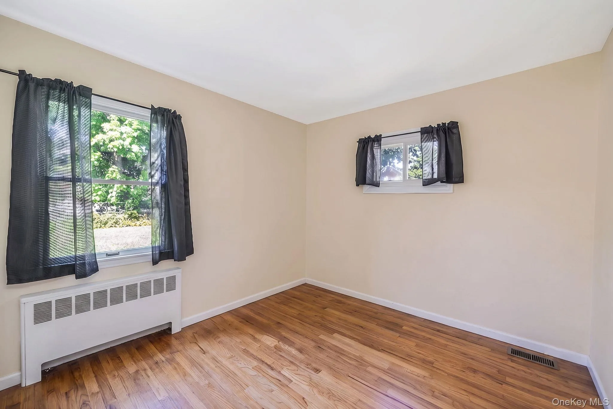 168 21st Street, Babylon, NY, 4 Bedrooms Bedrooms, 9 Rooms Rooms,2 BathroomsBathrooms,Residential,For Rent,21st,0,KEY1016446 168 21st Street, Babylon, NY, 4 Bedrooms Bedrooms, 9 Rooms Rooms,2 BathroomsBathrooms,Residential,For Rent,21st,0,KEY1016446