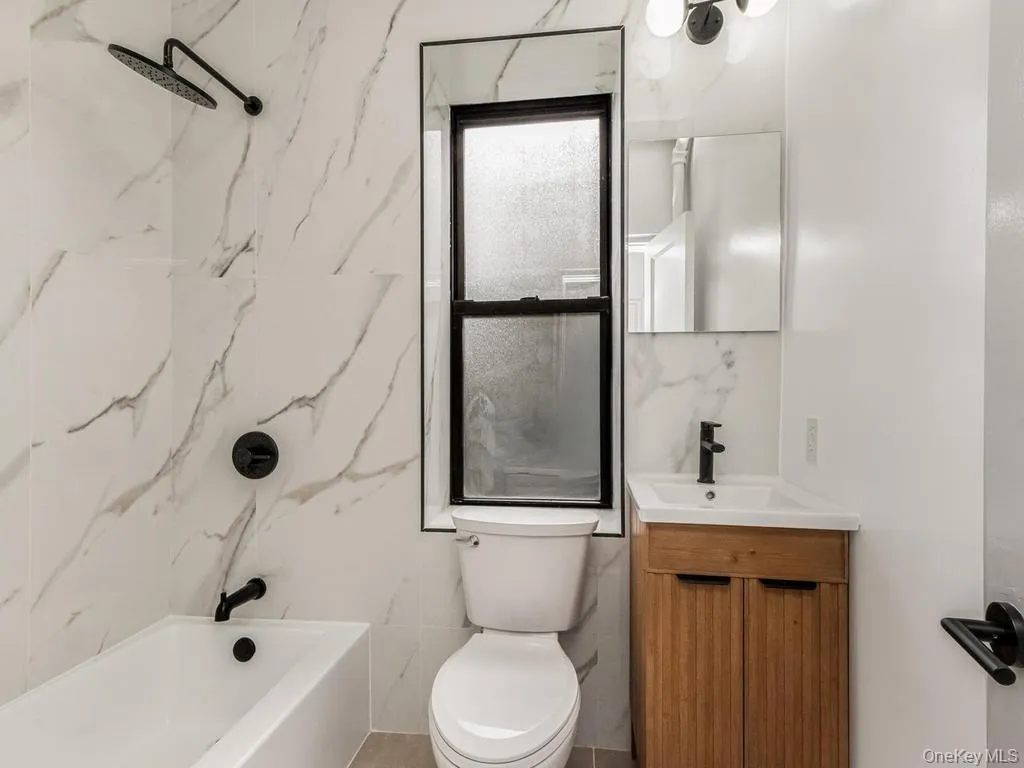43 Calton Road, New Rochelle, NY, 2 Bedrooms Bedrooms, 5 Rooms Rooms,1 BathroomBathrooms,Residential,For Rent,Calton,0,1016448 43 Calton Road, New Rochelle, NY, 2 Bedrooms Bedrooms, 5 Rooms Rooms,1 BathroomBathrooms,Residential,For Rent,Calton,0,1016448