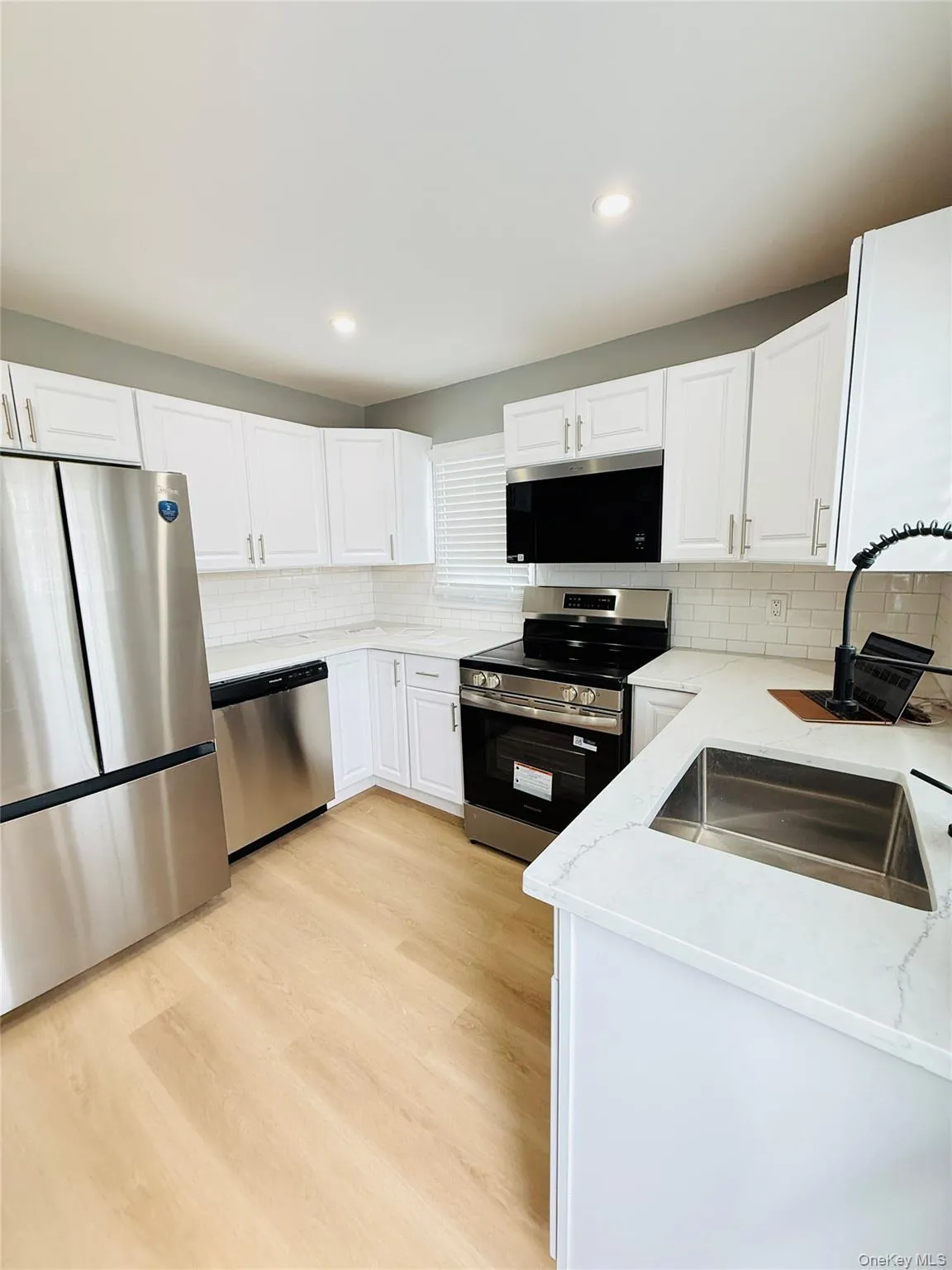 3680 Naomi Street, Hempstead, NY, 3 Bedrooms Bedrooms, 7 Rooms Rooms,2 BathroomsBathrooms,Residential Lease,For Rent,Naomi,0,KEY1016450 3680 Naomi Street, Hempstead, NY, 3 Bedrooms Bedrooms, 7 Rooms Rooms,2 BathroomsBathrooms,Residential Lease,For Rent,Naomi,0,KEY1016450