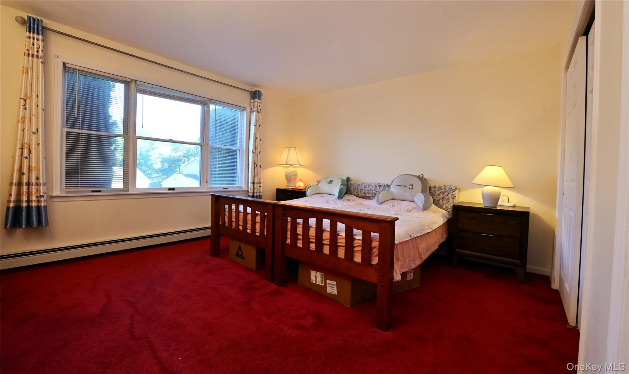 12 Walnut Lane, Middletown, NY, 4 Bedrooms Bedrooms, 7 Rooms Rooms,2 BathroomsBathrooms,Residential,For Rent,Walnut,0,1016454 12 Walnut Lane, Middletown, NY, 4 Bedrooms Bedrooms, 7 Rooms Rooms,2 BathroomsBathrooms,Residential,For Rent,Walnut,0,1016454
