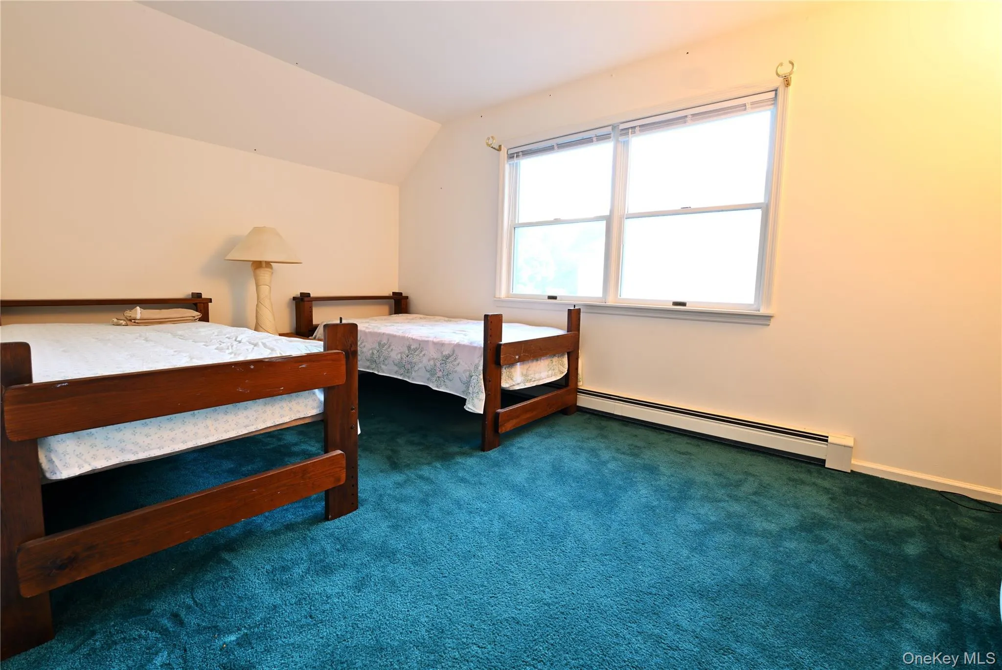 12 Walnut Lane, Middletown, NY, 4 Bedrooms Bedrooms, 7 Rooms Rooms,2 BathroomsBathrooms,Residential,For Rent,Walnut,0,1016454 12 Walnut Lane, Middletown, NY, 4 Bedrooms Bedrooms, 7 Rooms Rooms,2 BathroomsBathrooms,Residential,For Rent,Walnut,0,1016454