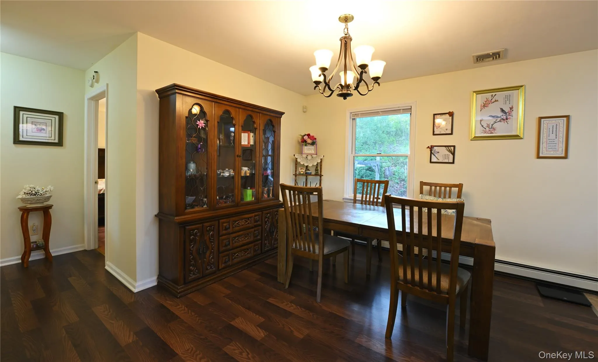 12 Walnut Lane, Middletown, NY, 4 Bedrooms Bedrooms, 7 Rooms Rooms,2 BathroomsBathrooms,Residential,For Rent,Walnut,0,1016454 12 Walnut Lane, Middletown, NY, 4 Bedrooms Bedrooms, 7 Rooms Rooms,2 BathroomsBathrooms,Residential,For Rent,Walnut,0,1016454