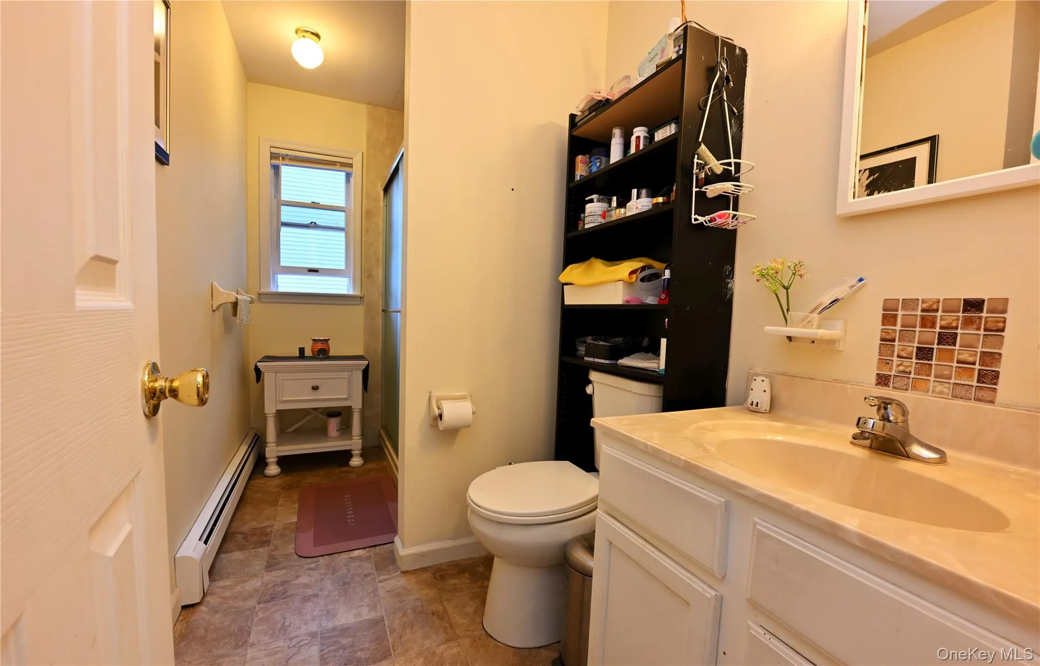 12 Walnut Lane, Middletown, NY, 4 Bedrooms Bedrooms, 7 Rooms Rooms,2 BathroomsBathrooms,Residential,For Rent,Walnut,0,1016454 12 Walnut Lane, Middletown, NY, 4 Bedrooms Bedrooms, 7 Rooms Rooms,2 BathroomsBathrooms,Residential,For Rent,Walnut,0,1016454