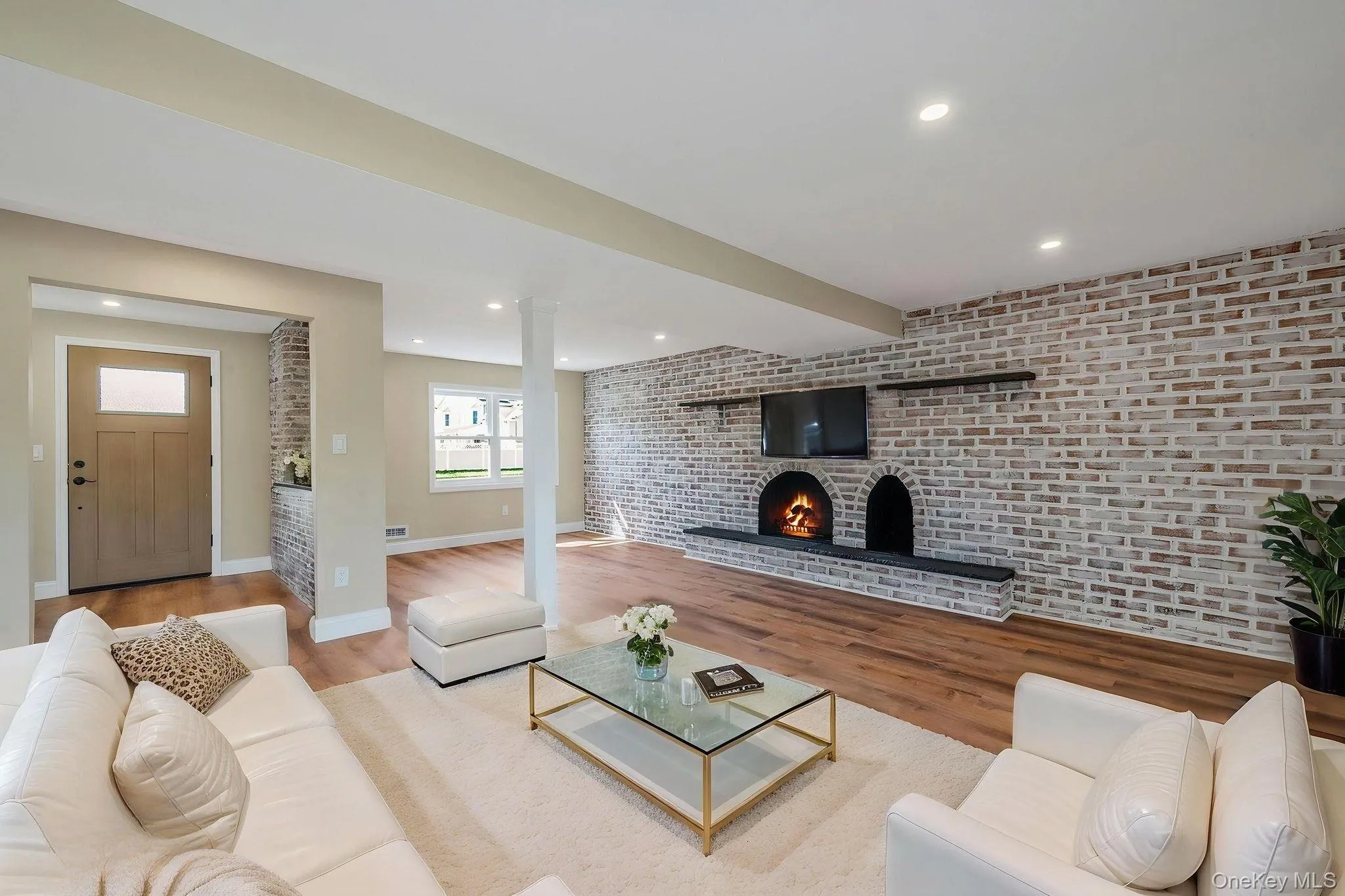 25 Greentree Drive, Islip, NY, 3 Bedrooms Bedrooms, 11 Rooms Rooms,1 BathroomBathrooms,Residential,For Rent,Greentree,0,1016458 25 Greentree Drive, Islip, NY, 3 Bedrooms Bedrooms, 11 Rooms Rooms,1 BathroomBathrooms,Residential,For Rent,Greentree,0,1016458