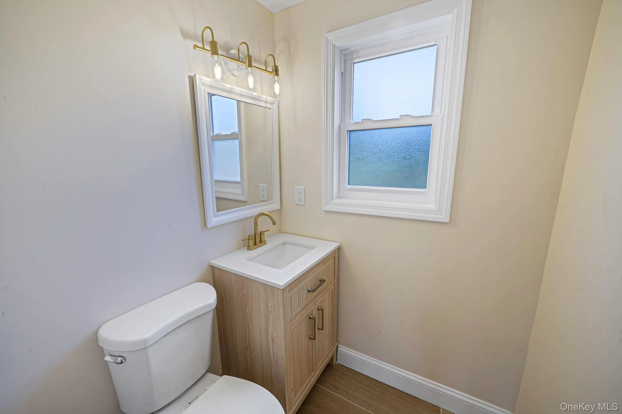 25 Greentree Drive, Islip, NY, 3 Bedrooms Bedrooms, 11 Rooms Rooms,1 BathroomBathrooms,Residential,For Rent,Greentree,0,1016458 25 Greentree Drive, Islip, NY, 3 Bedrooms Bedrooms, 11 Rooms Rooms,1 BathroomBathrooms,Residential,For Rent,Greentree,0,1016458