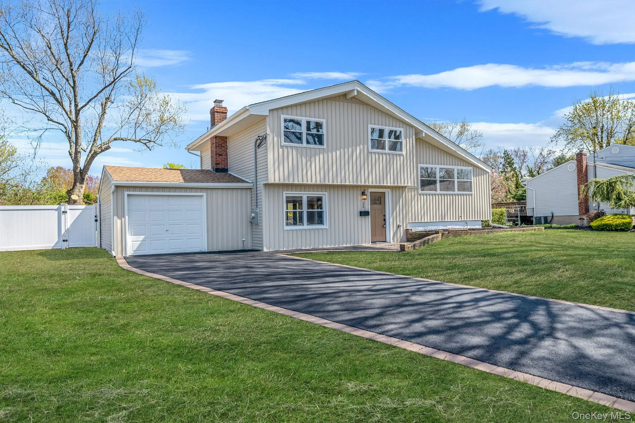 25 Greentree Drive, Islip, NY, 3 Bedrooms Bedrooms, 11 Rooms Rooms,1 BathroomBathrooms,Residential,For Rent,Greentree,0,1016458 25 Greentree Drive, Islip, NY, 3 Bedrooms Bedrooms, 11 Rooms Rooms,1 BathroomBathrooms,Residential,For Rent,Greentree,0,1016458