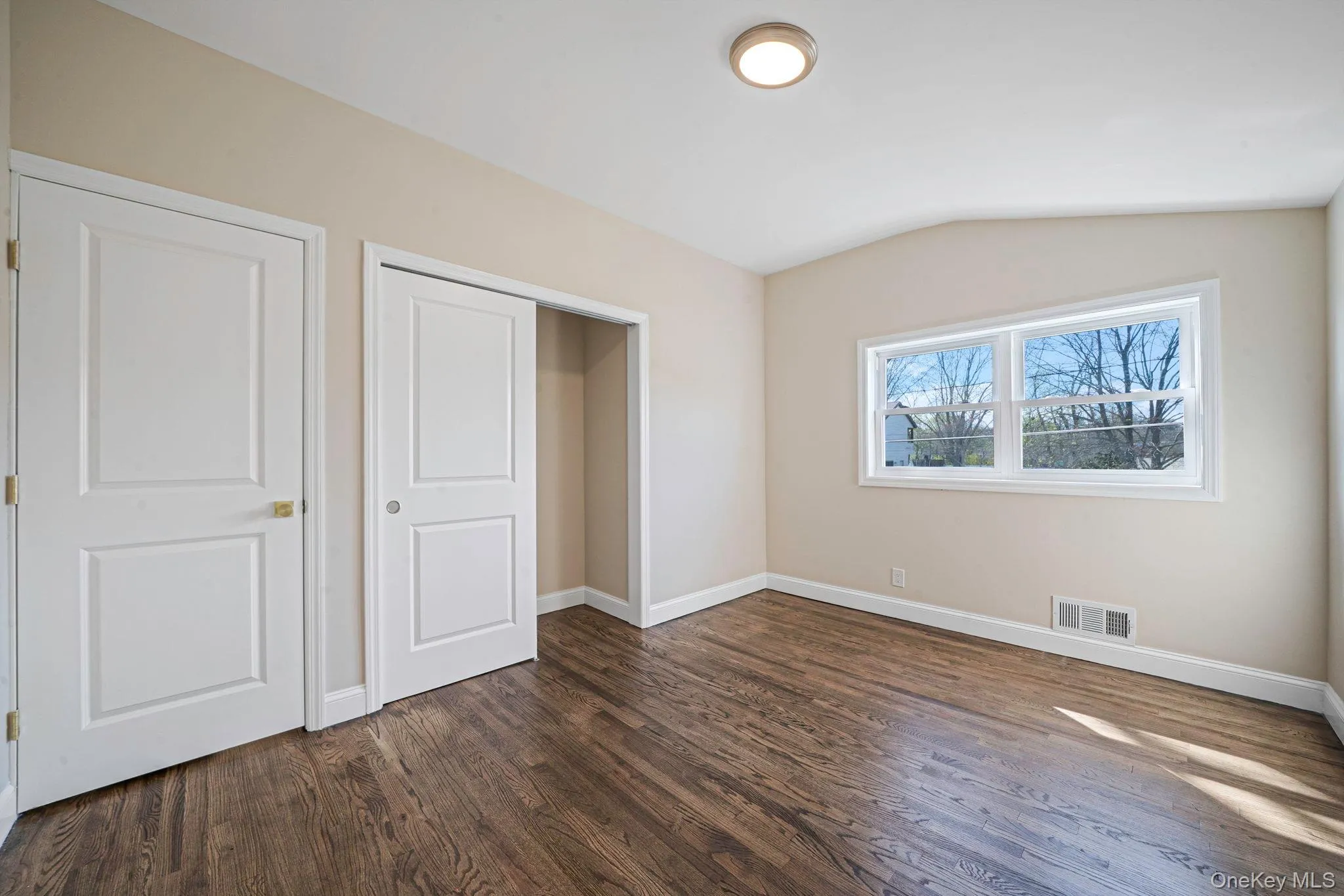 25 Greentree Drive, Islip, NY, 3 Bedrooms Bedrooms, 11 Rooms Rooms,1 BathroomBathrooms,Residential,For Rent,Greentree,0,1016458 25 Greentree Drive, Islip, NY, 3 Bedrooms Bedrooms, 11 Rooms Rooms,1 BathroomBathrooms,Residential,For Rent,Greentree,0,1016458