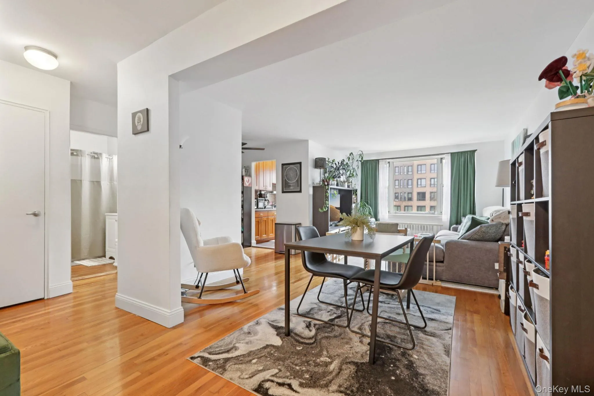 30 Broadway, White Plains, NY, 2 Bedrooms Bedrooms, 5 Rooms Rooms,1 BathroomBathrooms,Residential,For Rent,Broadway,0,1016463 30 Broadway, White Plains, NY, 2 Bedrooms Bedrooms, 5 Rooms Rooms,1 BathroomBathrooms,Residential,For Rent,Broadway,0,1016463