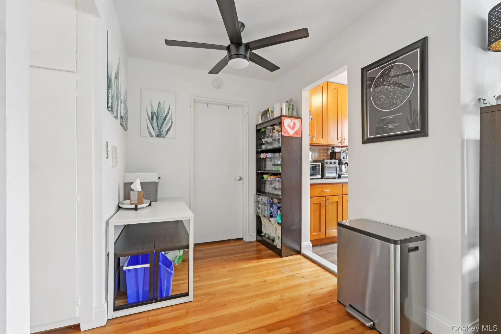 30 Broadway, White Plains, NY, 2 Bedrooms Bedrooms, 5 Rooms Rooms,1 BathroomBathrooms,Residential,For Rent,Broadway,0,1016463 30 Broadway, White Plains, NY, 2 Bedrooms Bedrooms, 5 Rooms Rooms,1 BathroomBathrooms,Residential,For Rent,Broadway,0,1016463