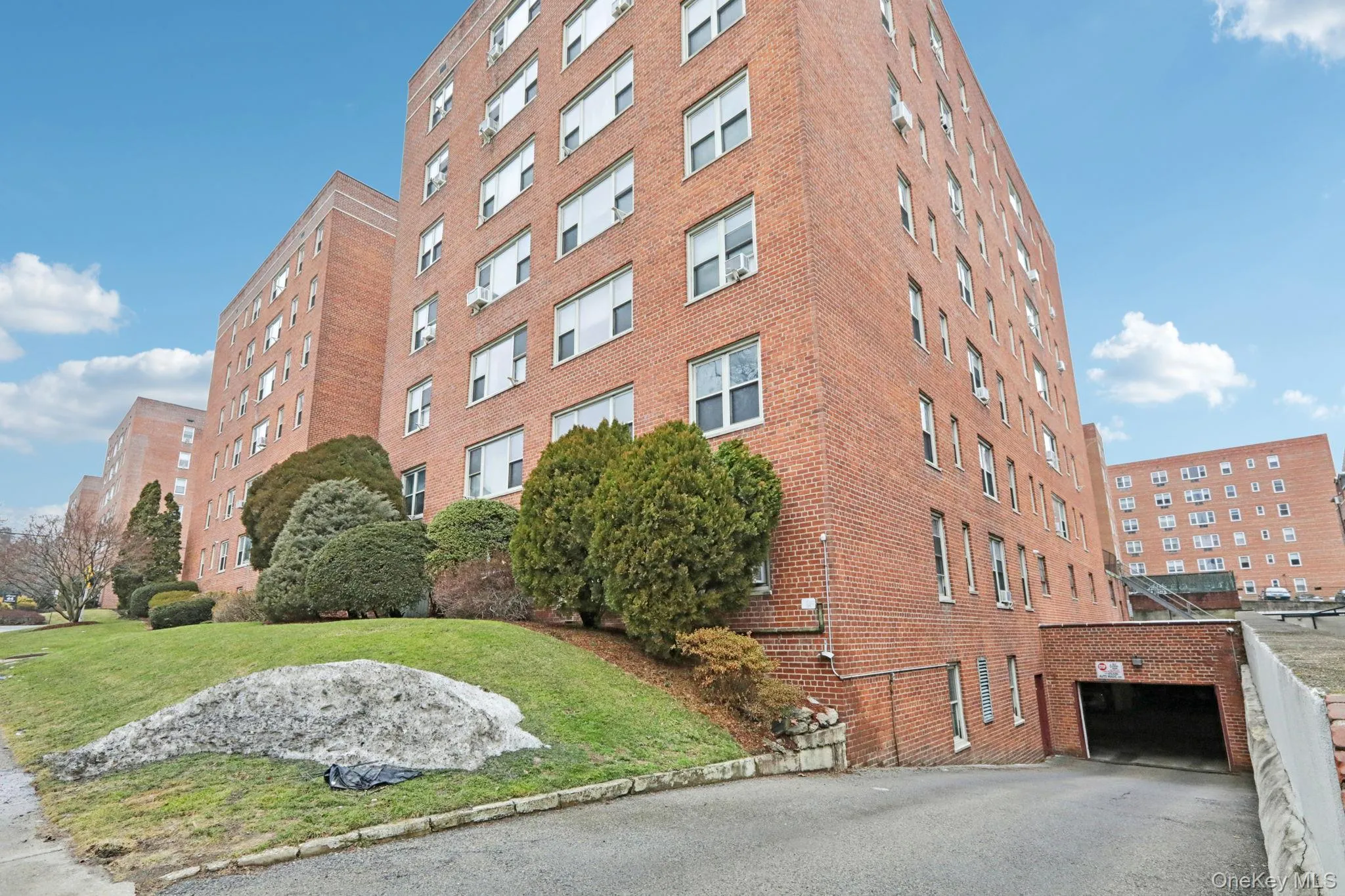 30 Broadway, White Plains, NY, 2 Bedrooms Bedrooms, 5 Rooms Rooms,1 BathroomBathrooms,Residential,For Rent,Broadway,0,1016463 30 Broadway, White Plains, NY, 2 Bedrooms Bedrooms, 5 Rooms Rooms,1 BathroomBathrooms,Residential,For Rent,Broadway,0,1016463