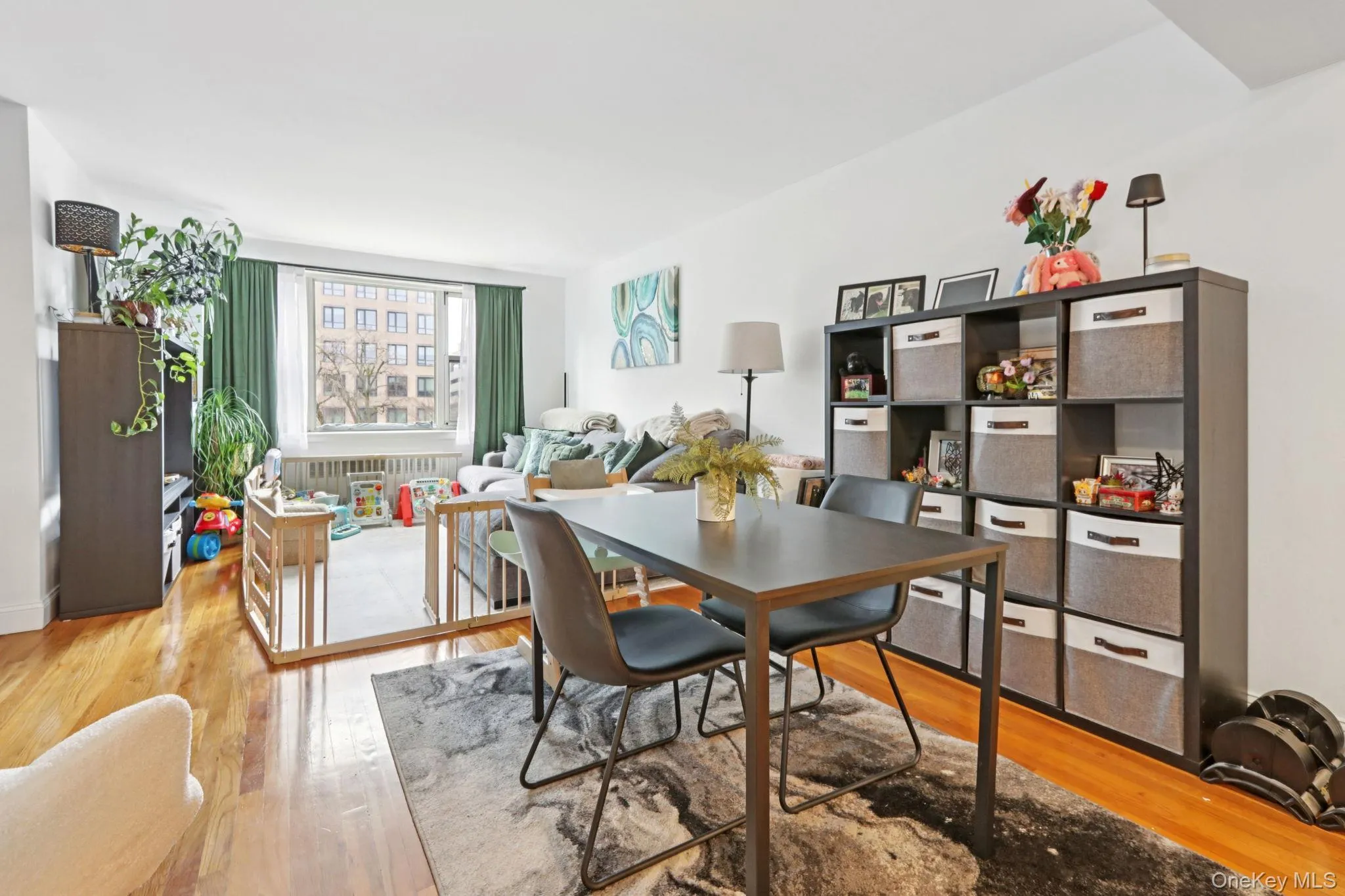 30 Broadway, White Plains, NY, 2 Bedrooms Bedrooms, 5 Rooms Rooms,1 BathroomBathrooms,Residential,For Rent,Broadway,0,1016463 30 Broadway, White Plains, NY, 2 Bedrooms Bedrooms, 5 Rooms Rooms,1 BathroomBathrooms,Residential,For Rent,Broadway,0,1016463
