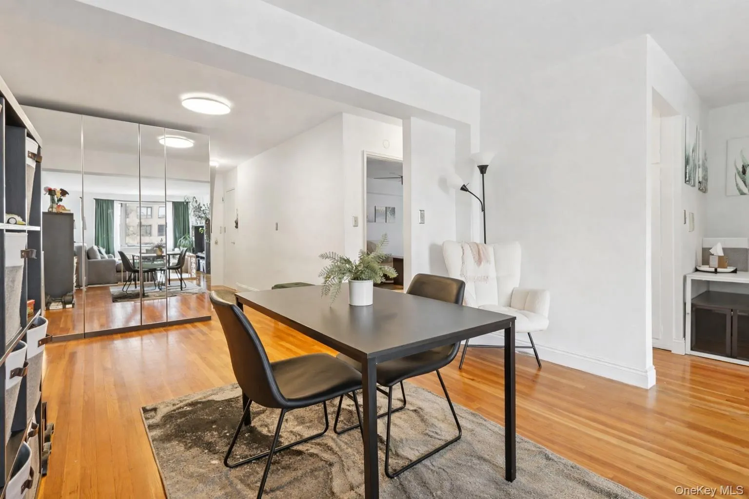 30 Broadway, White Plains, NY, 2 Bedrooms Bedrooms, 5 Rooms Rooms,1 BathroomBathrooms,Residential,For Rent,Broadway,0,1016463 30 Broadway, White Plains, NY, 2 Bedrooms Bedrooms, 5 Rooms Rooms,1 BathroomBathrooms,Residential,For Rent,Broadway,0,1016463