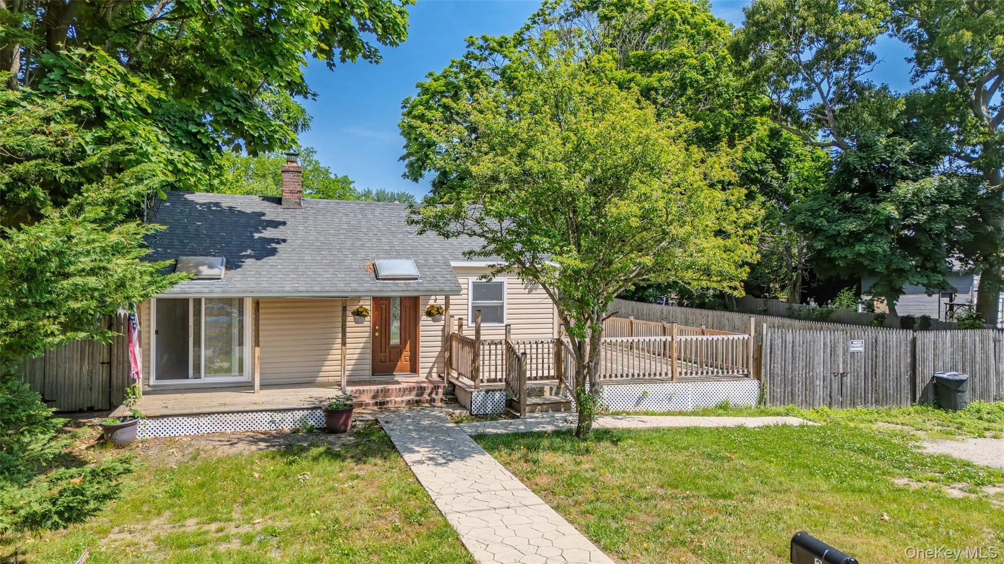 3 Laurel Road, Brookhaven, NY, 3 Bedrooms Bedrooms, 6 Rooms Rooms,2 BathroomsBathrooms,Residential,For Rent,Laurel,0,1016464 3 Laurel Road, Brookhaven, NY, 3 Bedrooms Bedrooms, 6 Rooms Rooms,2 BathroomsBathrooms,Residential,For Rent,Laurel,0,1016464