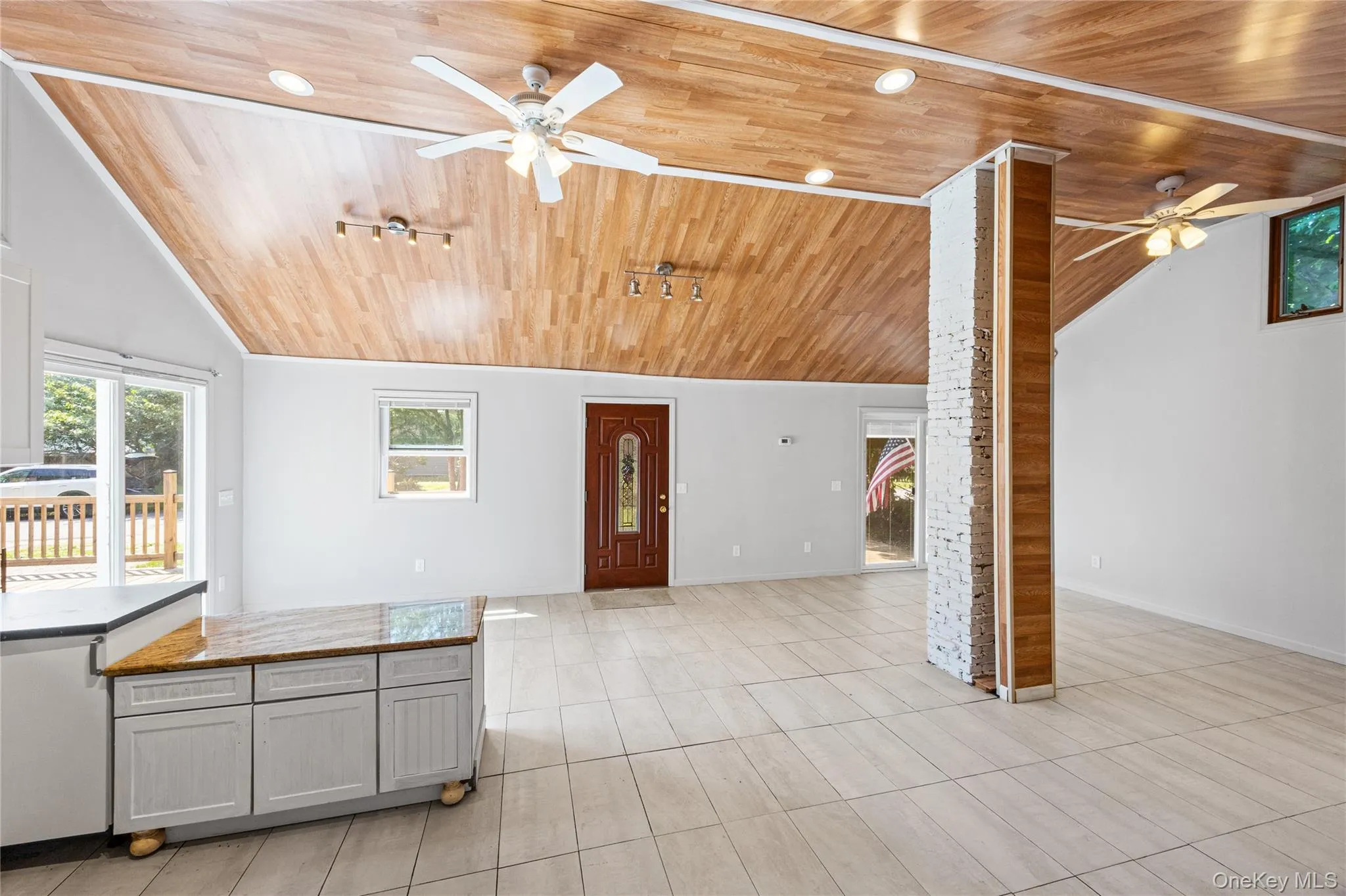 3 Laurel Road, Brookhaven, NY, 3 Bedrooms Bedrooms, 6 Rooms Rooms,2 BathroomsBathrooms,Residential,For Rent,Laurel,0,1016464 3 Laurel Road, Brookhaven, NY, 3 Bedrooms Bedrooms, 6 Rooms Rooms,2 BathroomsBathrooms,Residential,For Rent,Laurel,0,1016464