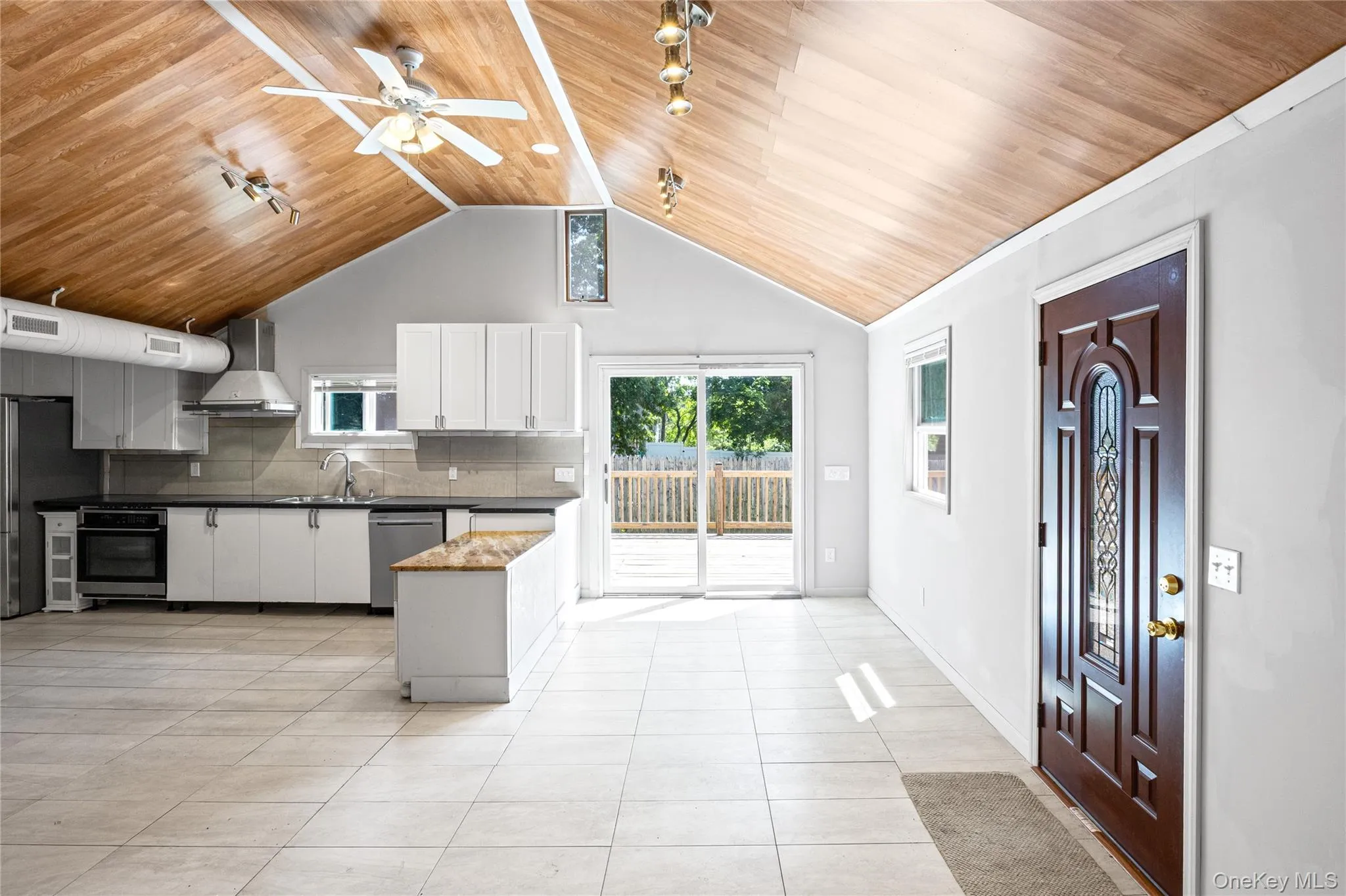 3 Laurel Road, Brookhaven, NY, 3 Bedrooms Bedrooms, 6 Rooms Rooms,2 BathroomsBathrooms,Residential,For Rent,Laurel,0,1016464 3 Laurel Road, Brookhaven, NY, 3 Bedrooms Bedrooms, 6 Rooms Rooms,2 BathroomsBathrooms,Residential,For Rent,Laurel,0,1016464