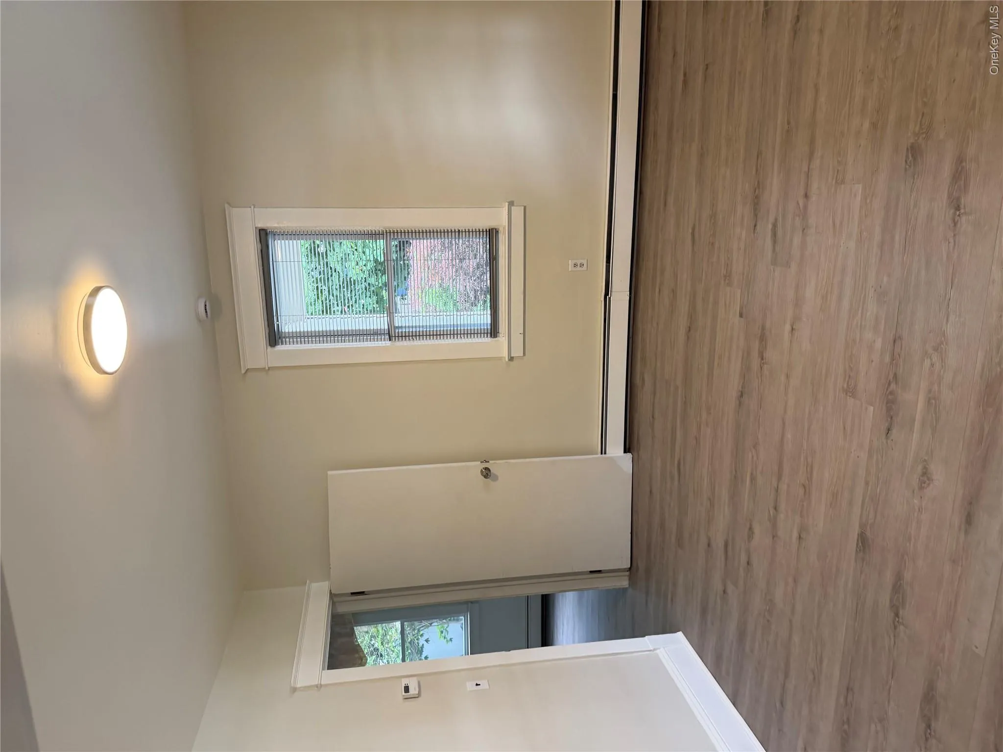 7 Chestnut Street, Hempstead, NY, 2 Bedrooms Bedrooms, 6 Rooms Rooms,1 BathroomBathrooms,Residential Lease,For Rent,Chestnut,0,1016465 7 Chestnut Street, Hempstead, NY, 2 Bedrooms Bedrooms, 6 Rooms Rooms,1 BathroomBathrooms,Residential Lease,For Rent,Chestnut,0,1016465
