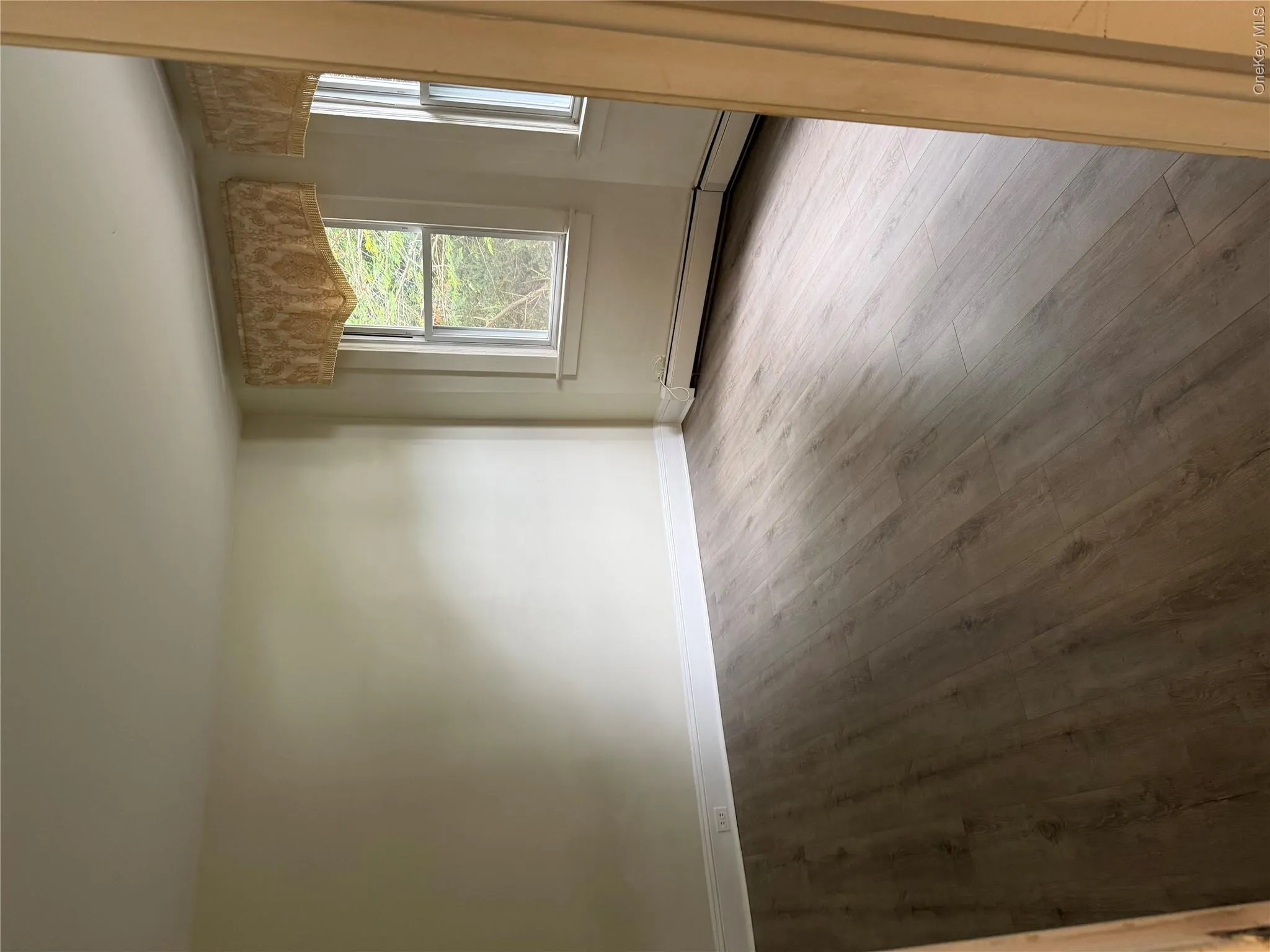 7 Chestnut Street, Hempstead, NY, 2 Bedrooms Bedrooms, 6 Rooms Rooms,1 BathroomBathrooms,Residential Lease,For Rent,Chestnut,0,1016465 7 Chestnut Street, Hempstead, NY, 2 Bedrooms Bedrooms, 6 Rooms Rooms,1 BathroomBathrooms,Residential Lease,For Rent,Chestnut,0,1016465