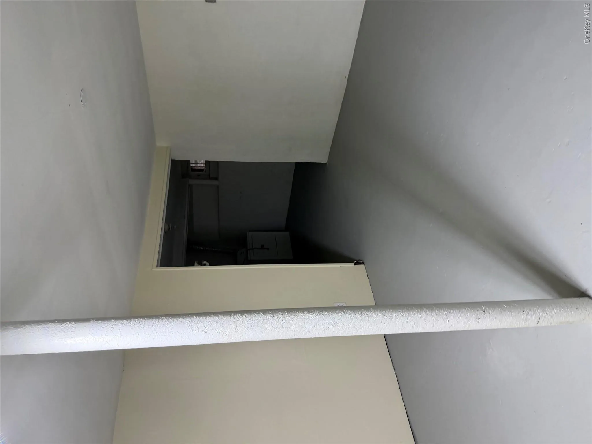 7 Chestnut Street, Hempstead, NY, 2 Bedrooms Bedrooms, 6 Rooms Rooms,1 BathroomBathrooms,Residential Lease,For Rent,Chestnut,0,1016465 7 Chestnut Street, Hempstead, NY, 2 Bedrooms Bedrooms, 6 Rooms Rooms,1 BathroomBathrooms,Residential Lease,For Rent,Chestnut,0,1016465