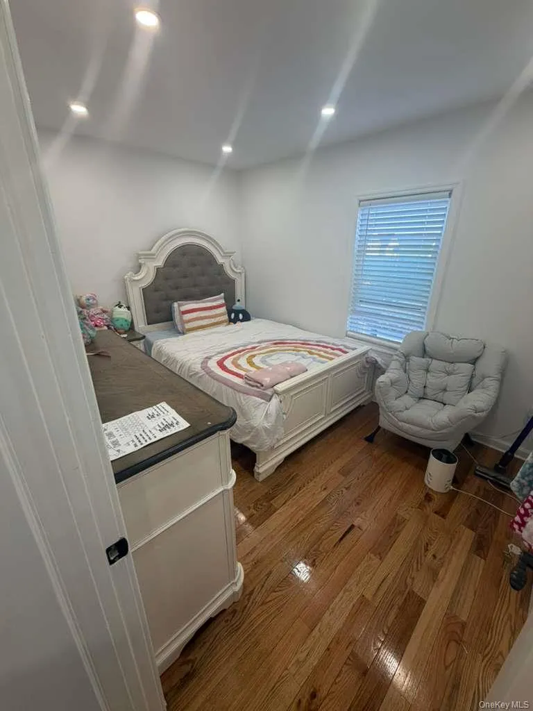 9508 Linden Boulevard, New York, NY, 3 Bedrooms Bedrooms, 7 Rooms Rooms,2 BathroomsBathrooms,Residential,For Rent,Linden,0,1016470 9508 Linden Boulevard, New York, NY, 3 Bedrooms Bedrooms, 7 Rooms Rooms,2 BathroomsBathrooms,Residential,For Rent,Linden,0,1016470