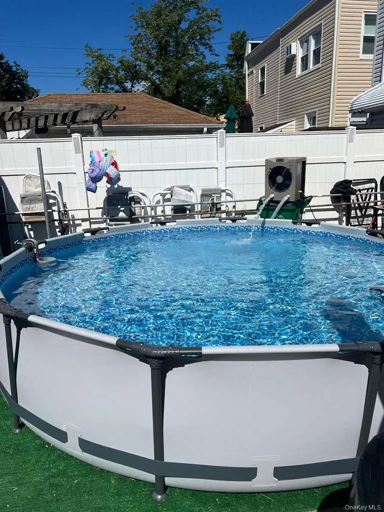 9508 Linden Boulevard, New York, NY, 3 Bedrooms Bedrooms, 7 Rooms Rooms,2 BathroomsBathrooms,Residential,For Rent,Linden,0,1016470 9508 Linden Boulevard, New York, NY, 3 Bedrooms Bedrooms, 7 Rooms Rooms,2 BathroomsBathrooms,Residential,For Rent,Linden,0,1016470