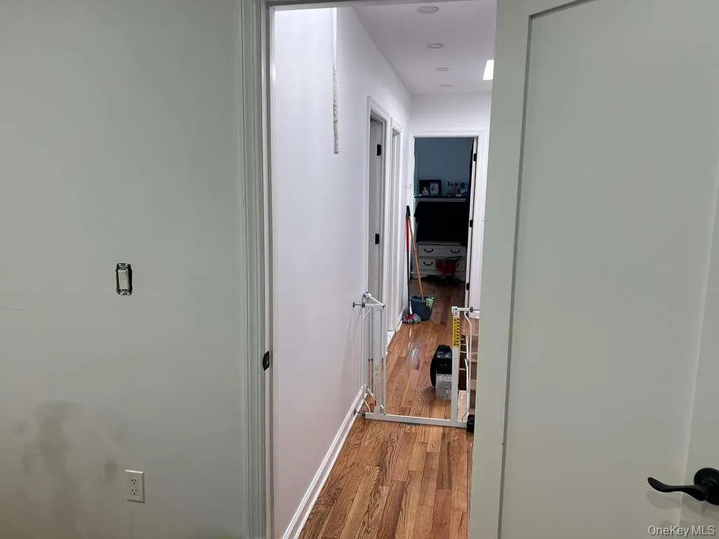 9508 Linden Boulevard, New York, NY, 3 Bedrooms Bedrooms, 7 Rooms Rooms,2 BathroomsBathrooms,Residential,For Rent,Linden,0,1016470 9508 Linden Boulevard, New York, NY, 3 Bedrooms Bedrooms, 7 Rooms Rooms,2 BathroomsBathrooms,Residential,For Rent,Linden,0,1016470