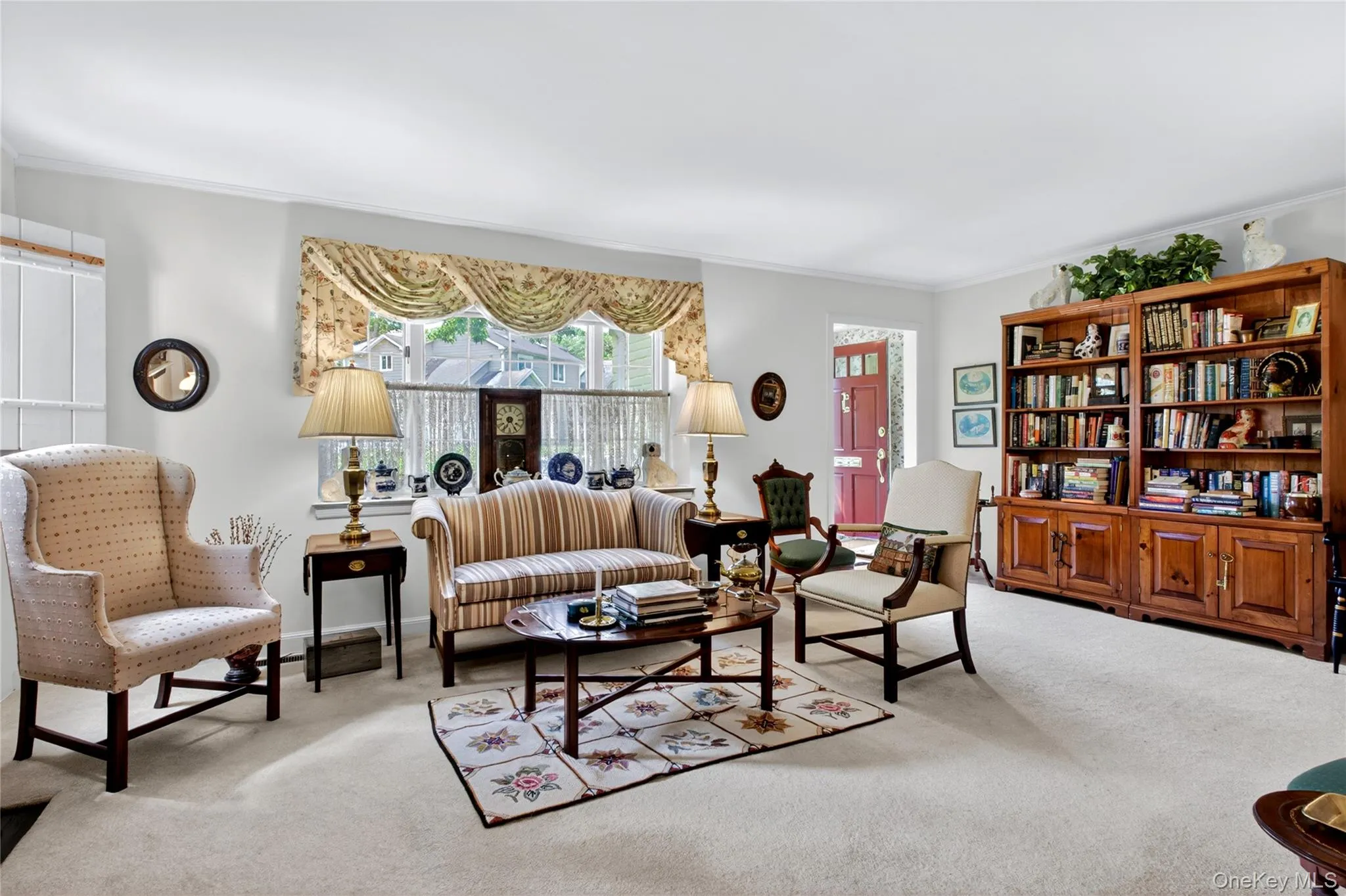 18 Old Farm Road, North Hempstead, NY, 4 Bedrooms Bedrooms, 7 Rooms Rooms,2 BathroomsBathrooms,Residential,For Rent,Old Farm,0,KEY1016471 18 Old Farm Road, North Hempstead, NY, 4 Bedrooms Bedrooms, 7 Rooms Rooms,2 BathroomsBathrooms,Residential,For Rent,Old Farm,0,KEY1016471