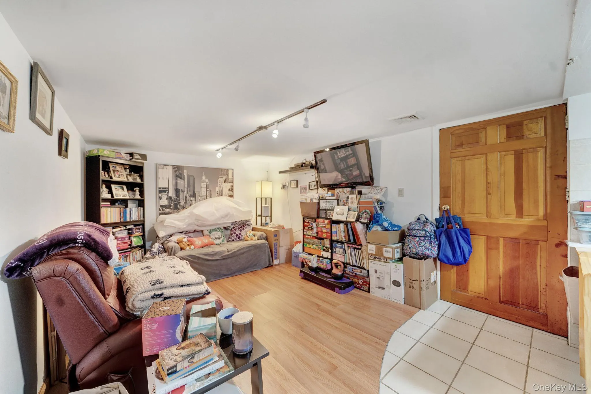2525 7th Avenue, Hempstead, NY, 4 Bedrooms Bedrooms, 12 Rooms Rooms,3 BathroomsBathrooms,Residential,For Rent,7th,0,1016472 2525 7th Avenue, Hempstead, NY, 4 Bedrooms Bedrooms, 12 Rooms Rooms,3 BathroomsBathrooms,Residential,For Rent,7th,0,1016472