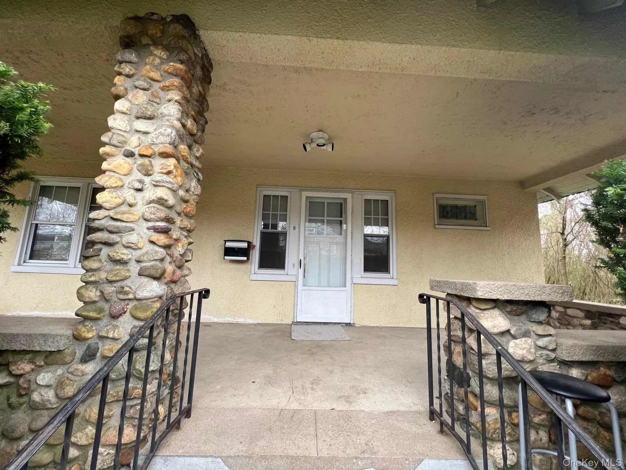 8 Bogart Avenue, North Hempstead, NY, 3 Bedrooms Bedrooms, 8 Rooms Rooms,2 BathroomsBathrooms,Residential Lease,For Rent,Bogart,0,1016474 8 Bogart Avenue, North Hempstead, NY, 3 Bedrooms Bedrooms, 8 Rooms Rooms,2 BathroomsBathrooms,Residential Lease,For Rent,Bogart,0,1016474