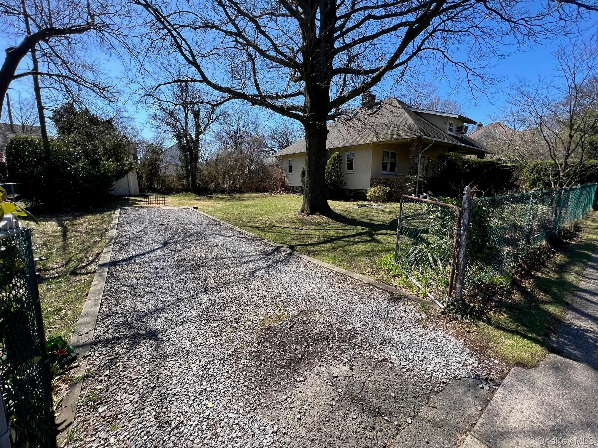 8 Bogart Avenue, North Hempstead, NY, 3 Bedrooms Bedrooms, 8 Rooms Rooms,2 BathroomsBathrooms,Residential Lease,For Rent,Bogart,0,1016474 8 Bogart Avenue, North Hempstead, NY, 3 Bedrooms Bedrooms, 8 Rooms Rooms,2 BathroomsBathrooms,Residential Lease,For Rent,Bogart,0,1016474