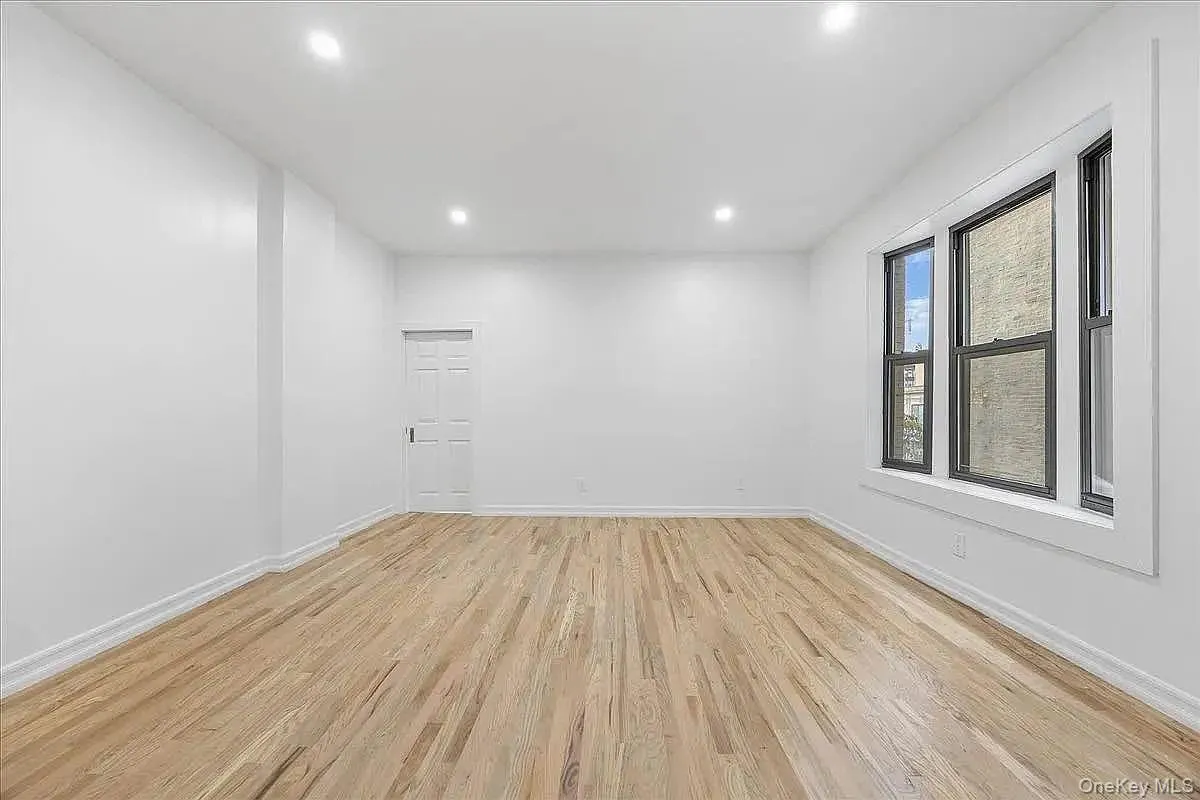 160 Wadsworth Avenue, New York, NY, 2 Bedrooms Bedrooms, 4 Rooms Rooms,1 BathroomBathrooms,Residential,For Rent,Wadsworth,0,1016475 160 Wadsworth Avenue, New York, NY, 2 Bedrooms Bedrooms, 4 Rooms Rooms,1 BathroomBathrooms,Residential,For Rent,Wadsworth,0,1016475
