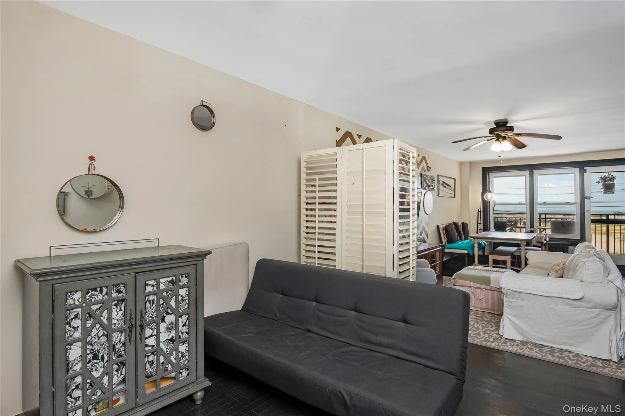 1 East Broadway, Long Beach, NY, 2 Bedrooms Bedrooms, 5 Rooms Rooms,1 BathroomBathrooms,Residential,For Rent,East Broadway,0,1016476 1 East Broadway, Long Beach, NY, 2 Bedrooms Bedrooms, 5 Rooms Rooms,1 BathroomBathrooms,Residential,For Rent,East Broadway,0,1016476