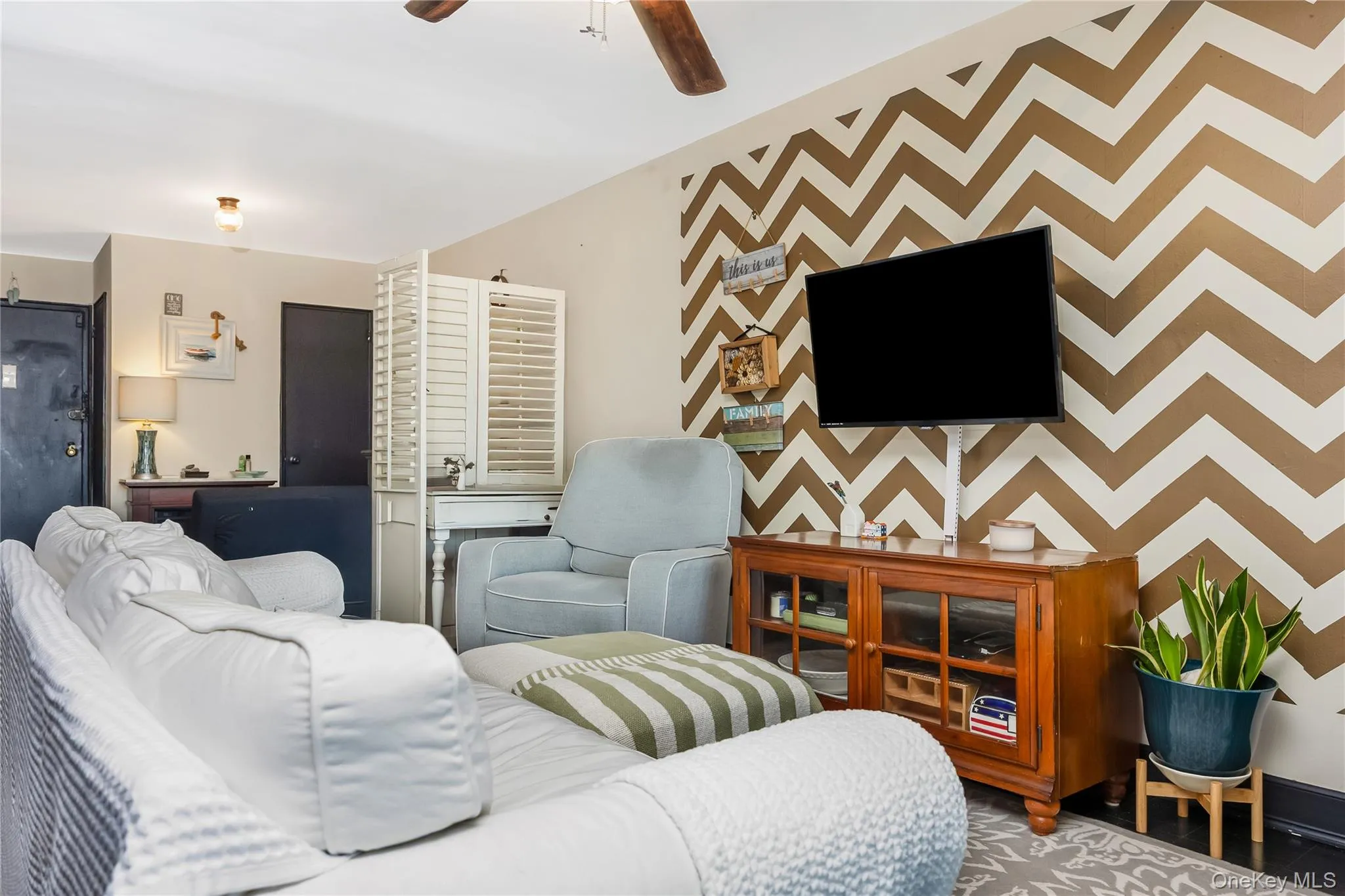 1 East Broadway, Long Beach, NY, 2 Bedrooms Bedrooms, 5 Rooms Rooms,1 BathroomBathrooms,Residential,For Rent,East Broadway,0,1016476 1 East Broadway, Long Beach, NY, 2 Bedrooms Bedrooms, 5 Rooms Rooms,1 BathroomBathrooms,Residential,For Rent,East Broadway,0,1016476