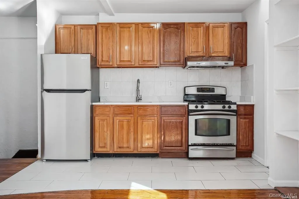 85-74 67th Avenue, New York, NY, 2 Bedrooms Bedrooms, 4 Rooms Rooms,1 BathroomBathrooms,Residential Lease,For Rent,67th,0,1016478 85-74 67th Avenue, New York, NY, 2 Bedrooms Bedrooms, 4 Rooms Rooms,1 BathroomBathrooms,Residential Lease,For Rent,67th,0,1016478