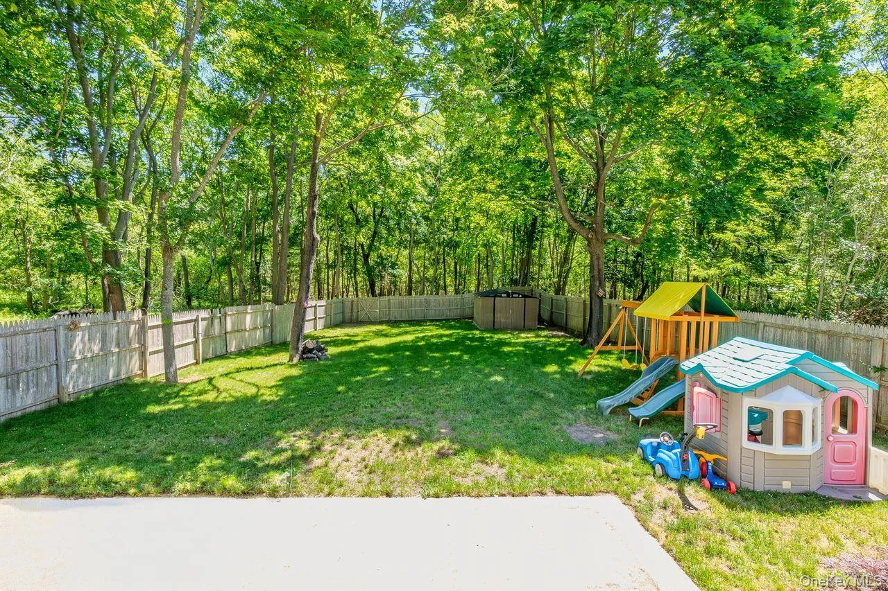 283 Railroad Avenue, Brookhaven, NY, 2 Bedrooms Bedrooms, 3 Rooms Rooms,1 BathroomBathrooms,Residential,For Rent,Railroad,0,KEY1016482 283 Railroad Avenue, Brookhaven, NY, 2 Bedrooms Bedrooms, 3 Rooms Rooms,1 BathroomBathrooms,Residential,For Rent,Railroad,0,KEY1016482