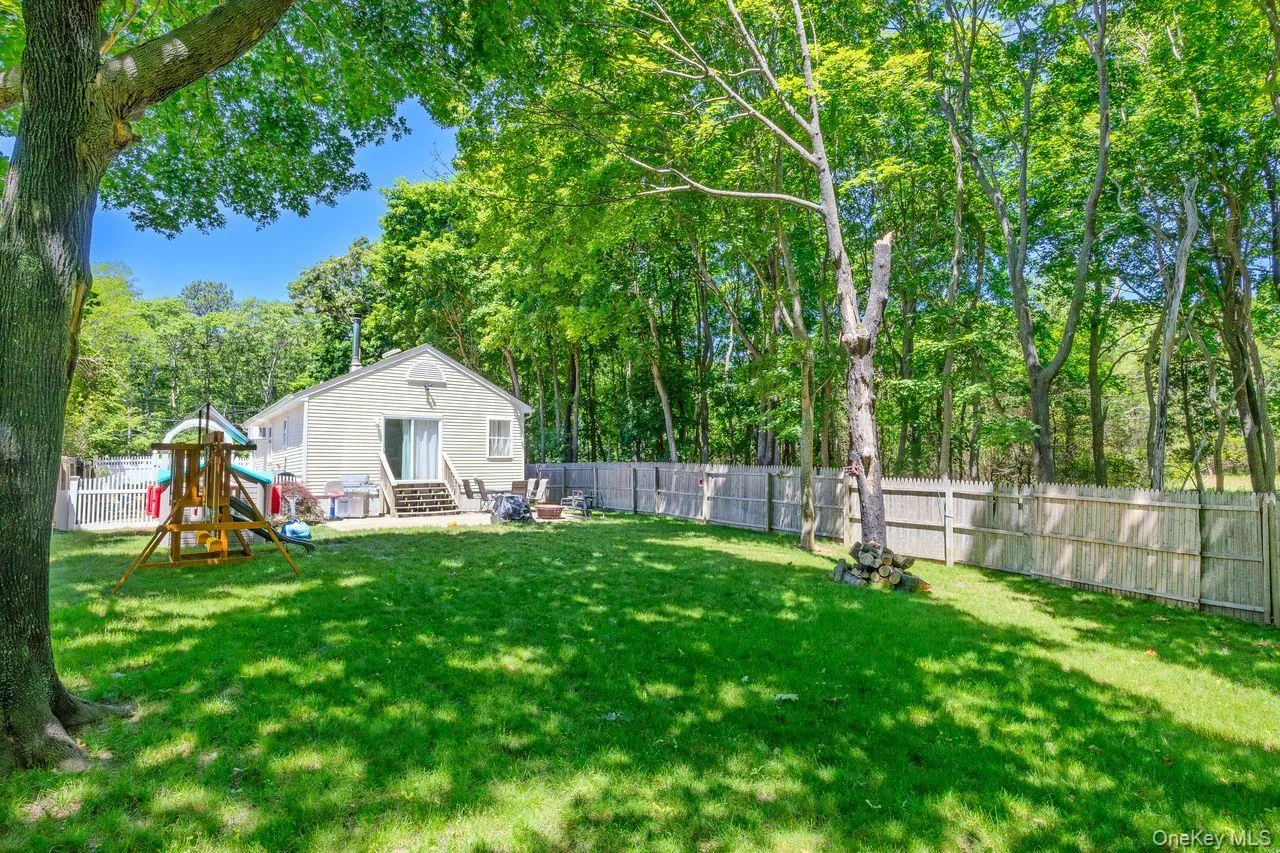 283 Railroad Avenue, Brookhaven, NY, 2 Bedrooms Bedrooms, 3 Rooms Rooms,1 BathroomBathrooms,Residential,For Rent,Railroad,0,KEY1016482 283 Railroad Avenue, Brookhaven, NY, 2 Bedrooms Bedrooms, 3 Rooms Rooms,1 BathroomBathrooms,Residential,For Rent,Railroad,0,KEY1016482