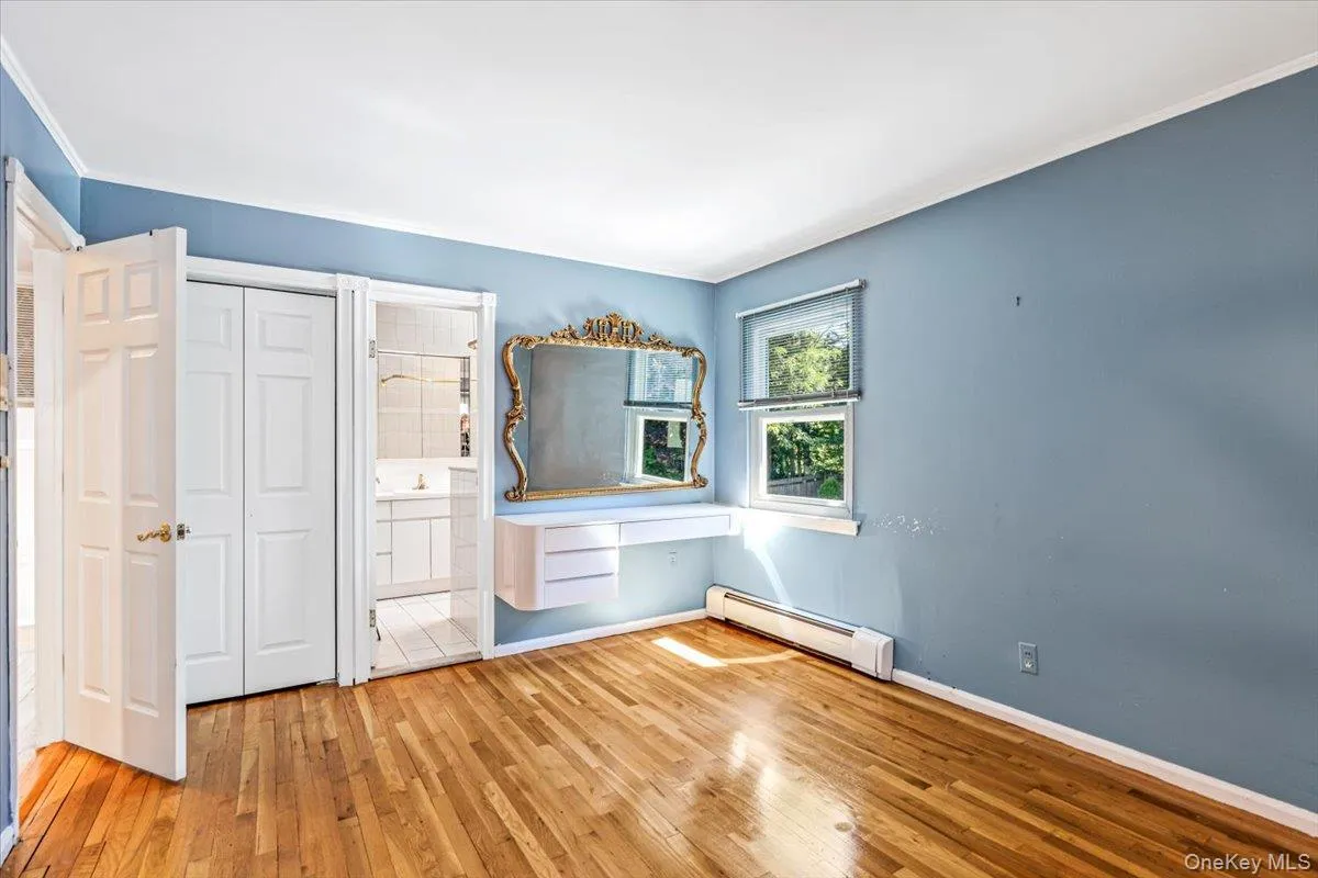 7 Margaret Drive, Oyster Bay, NY, 3 Bedrooms Bedrooms, 7 Rooms Rooms,2 BathroomsBathrooms,Residential,For Rent,Margaret,0,1016484 7 Margaret Drive, Oyster Bay, NY, 3 Bedrooms Bedrooms, 7 Rooms Rooms,2 BathroomsBathrooms,Residential,For Rent,Margaret,0,1016484