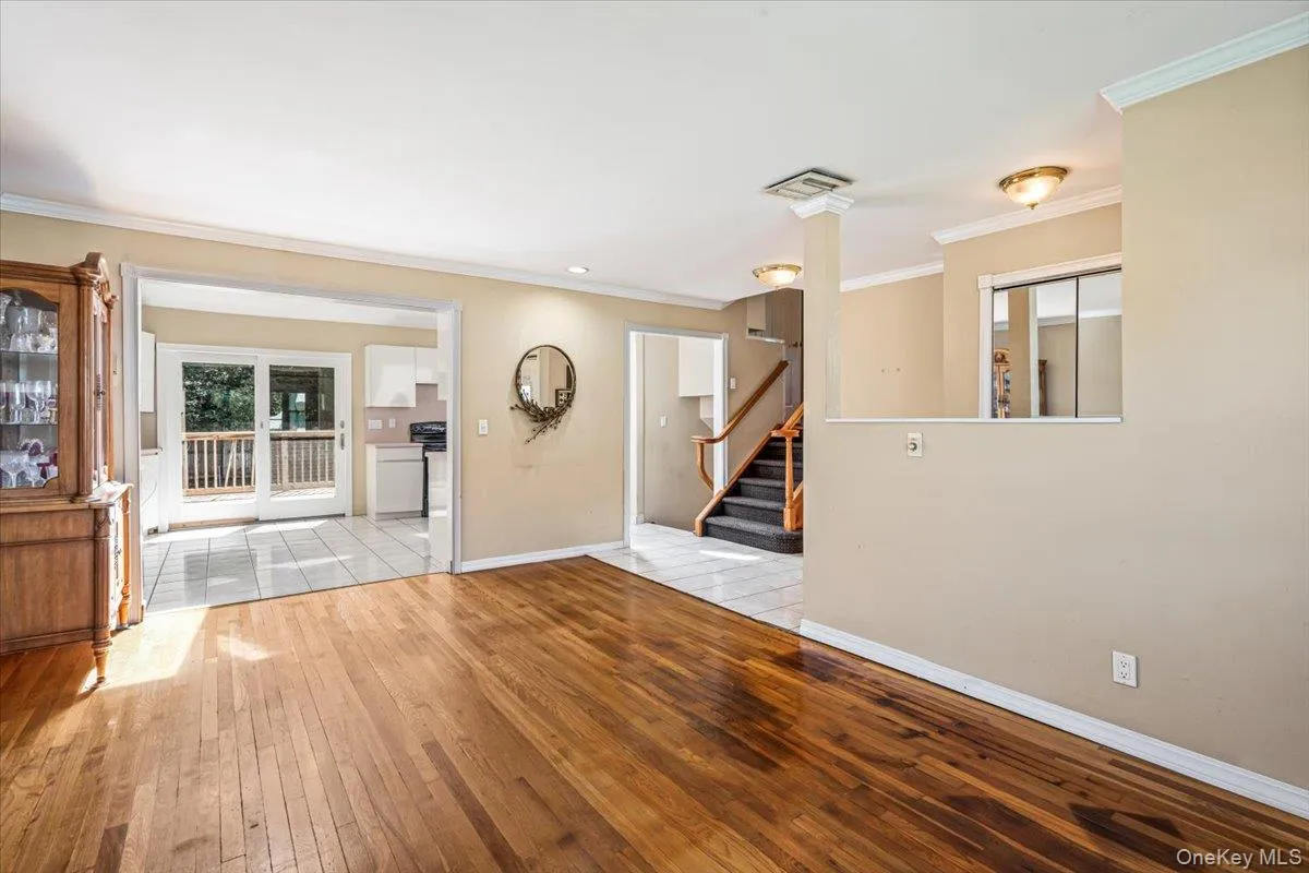 7 Margaret Drive, Oyster Bay, NY, 3 Bedrooms Bedrooms, 7 Rooms Rooms,2 BathroomsBathrooms,Residential,For Rent,Margaret,0,1016484 7 Margaret Drive, Oyster Bay, NY, 3 Bedrooms Bedrooms, 7 Rooms Rooms,2 BathroomsBathrooms,Residential,For Rent,Margaret,0,1016484