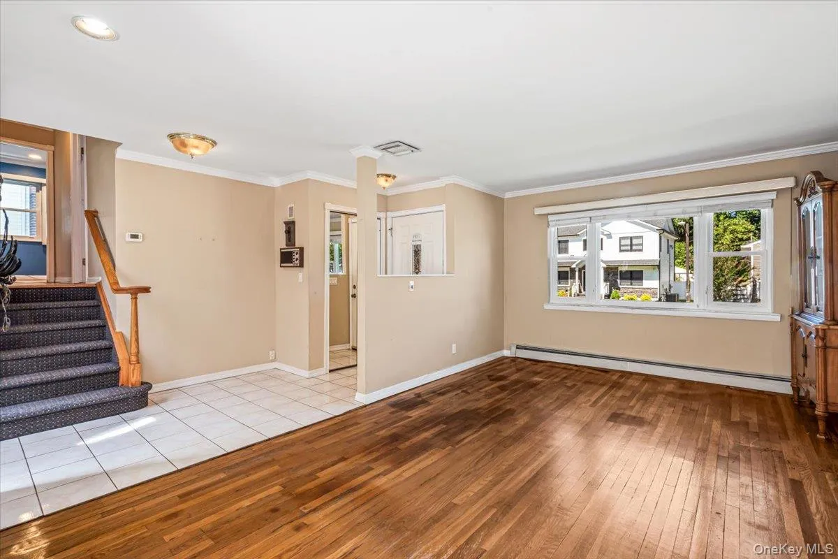 7 Margaret Drive, Oyster Bay, NY, 3 Bedrooms Bedrooms, 7 Rooms Rooms,2 BathroomsBathrooms,Residential,For Rent,Margaret,0,1016484 7 Margaret Drive, Oyster Bay, NY, 3 Bedrooms Bedrooms, 7 Rooms Rooms,2 BathroomsBathrooms,Residential,For Rent,Margaret,0,1016484