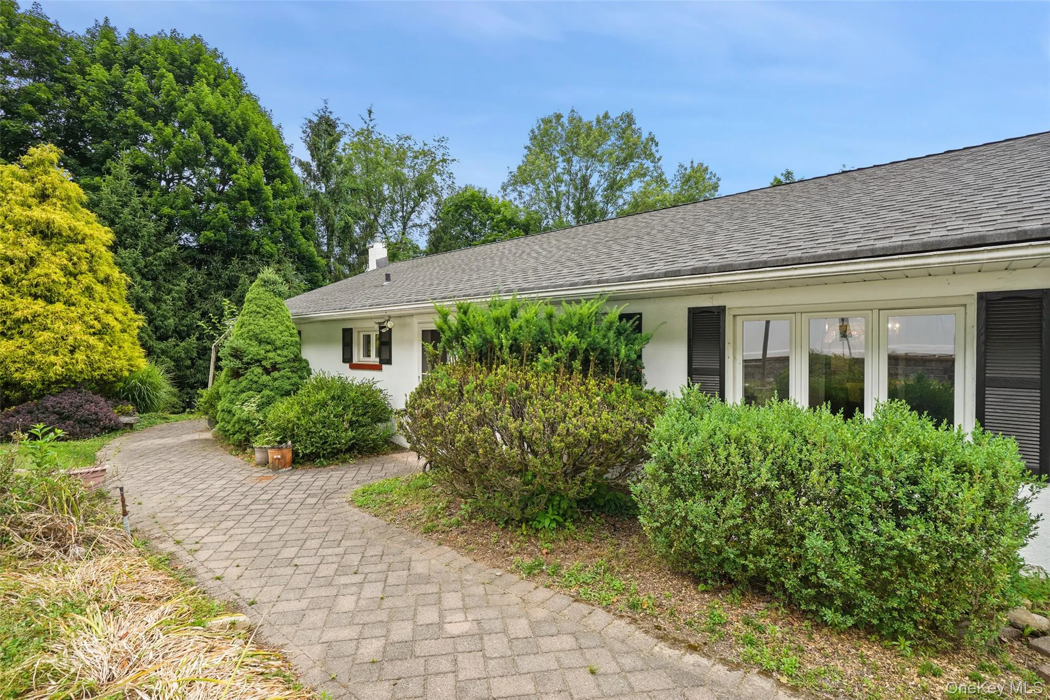 14 Brisman Drive, Haverstraw, NY, 3 Bedrooms Bedrooms, 8 Rooms Rooms,1 BathroomBathrooms,Residential,For Rent,Brisman,0,1016490 14 Brisman Drive, Haverstraw, NY, 3 Bedrooms Bedrooms, 8 Rooms Rooms,1 BathroomBathrooms,Residential,For Rent,Brisman,0,1016490