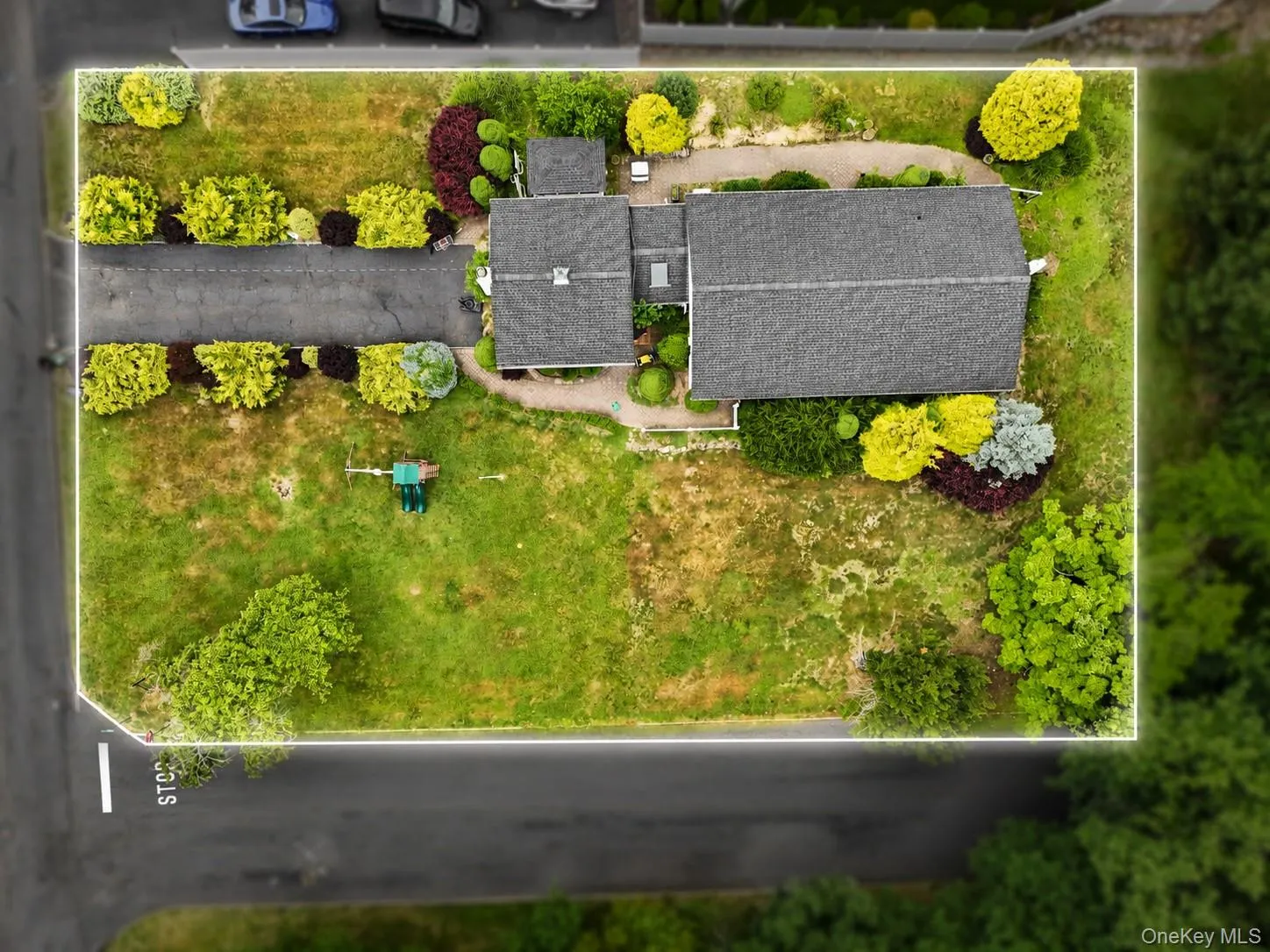 14 Brisman Drive, Haverstraw, NY, 3 Bedrooms Bedrooms, 8 Rooms Rooms,1 BathroomBathrooms,Residential,For Rent,Brisman,0,1016490 14 Brisman Drive, Haverstraw, NY, 3 Bedrooms Bedrooms, 8 Rooms Rooms,1 BathroomBathrooms,Residential,For Rent,Brisman,0,1016490