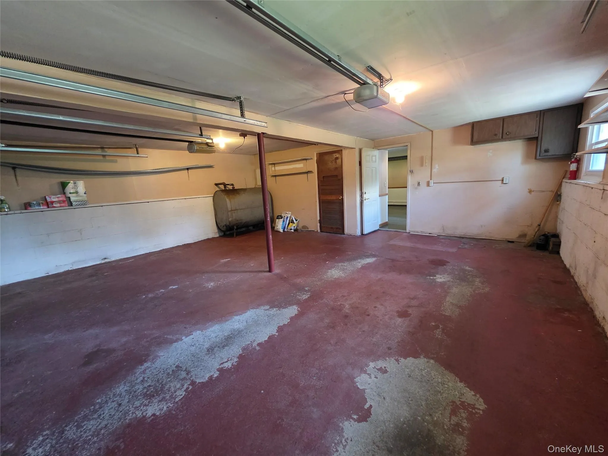 3 Abbey Road, Hyde Park, NY, 3 Bedrooms Bedrooms, 8 Rooms Rooms,1 BathroomBathrooms,Residential,For Rent,Abbey,0,1016491 3 Abbey Road, Hyde Park, NY, 3 Bedrooms Bedrooms, 8 Rooms Rooms,1 BathroomBathrooms,Residential,For Rent,Abbey,0,1016491