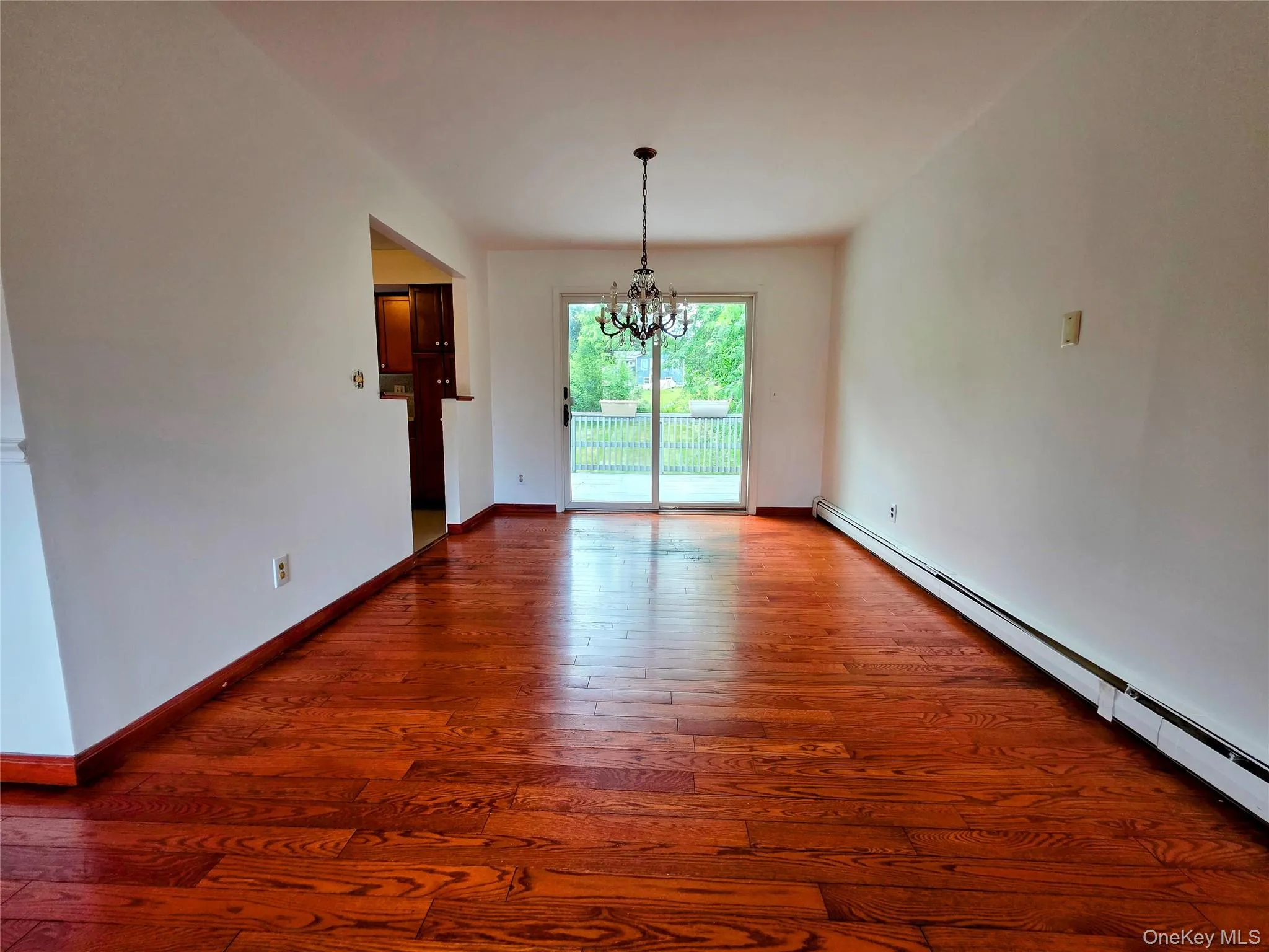 3 Abbey Road, Hyde Park, NY, 3 Bedrooms Bedrooms, 8 Rooms Rooms,1 BathroomBathrooms,Residential,For Rent,Abbey,0,1016491 3 Abbey Road, Hyde Park, NY, 3 Bedrooms Bedrooms, 8 Rooms Rooms,1 BathroomBathrooms,Residential,For Rent,Abbey,0,1016491