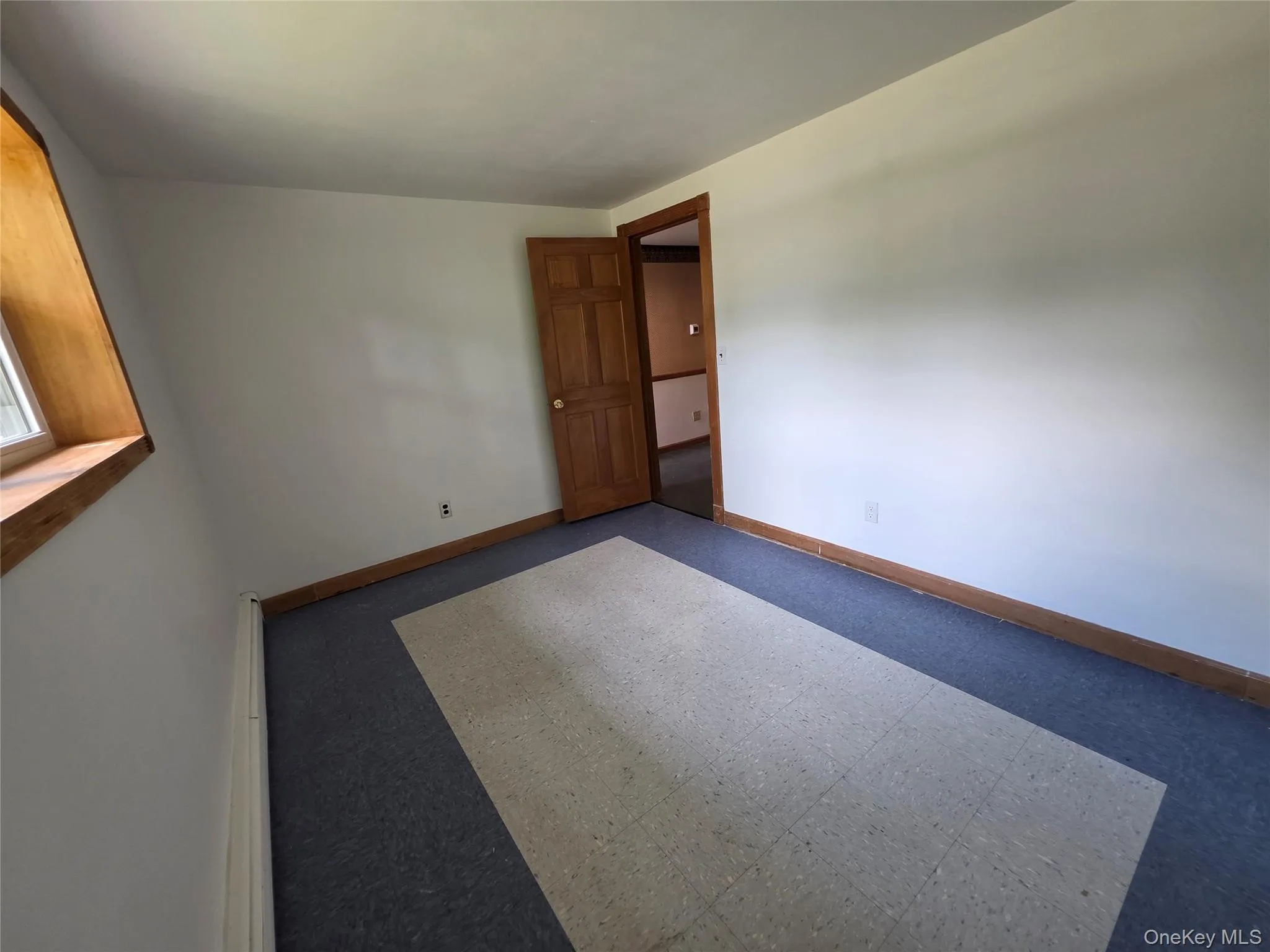 3 Abbey Road, Hyde Park, NY, 3 Bedrooms Bedrooms, 8 Rooms Rooms,1 BathroomBathrooms,Residential,For Rent,Abbey,0,1016491 3 Abbey Road, Hyde Park, NY, 3 Bedrooms Bedrooms, 8 Rooms Rooms,1 BathroomBathrooms,Residential,For Rent,Abbey,0,1016491