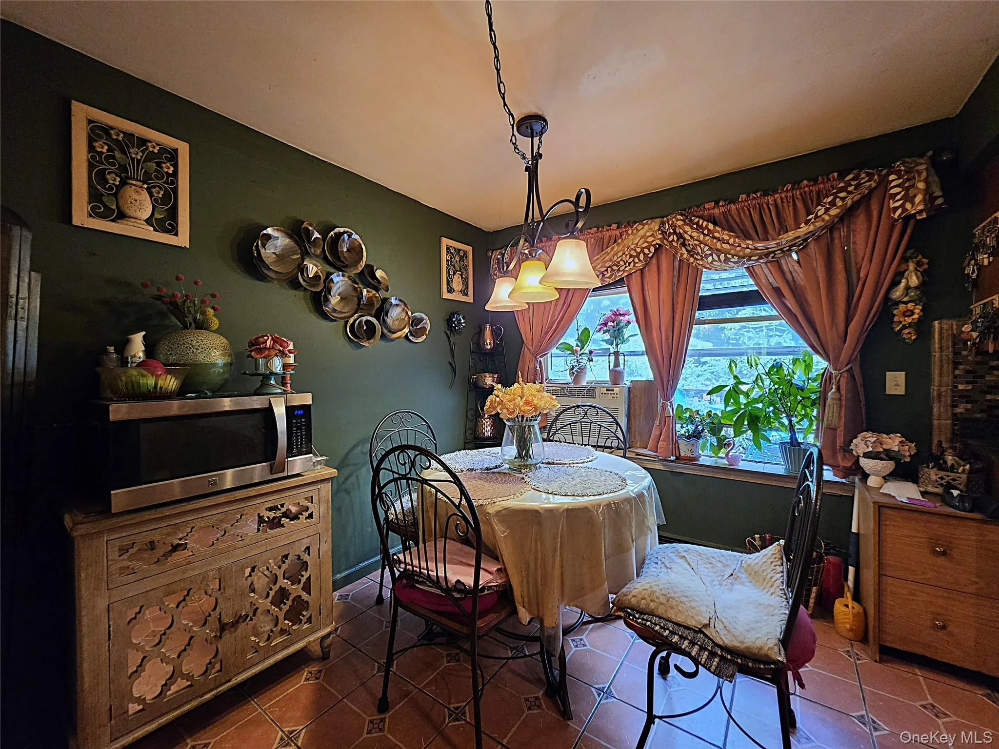 239 Burnt Ridge Road, Fallsburg, NY, 4 Bedrooms Bedrooms, 9 Rooms Rooms,2 BathroomsBathrooms,Residential,For Rent,Burnt Ridge,0,1016492 239 Burnt Ridge Road, Fallsburg, NY, 4 Bedrooms Bedrooms, 9 Rooms Rooms,2 BathroomsBathrooms,Residential,For Rent,Burnt Ridge,0,1016492