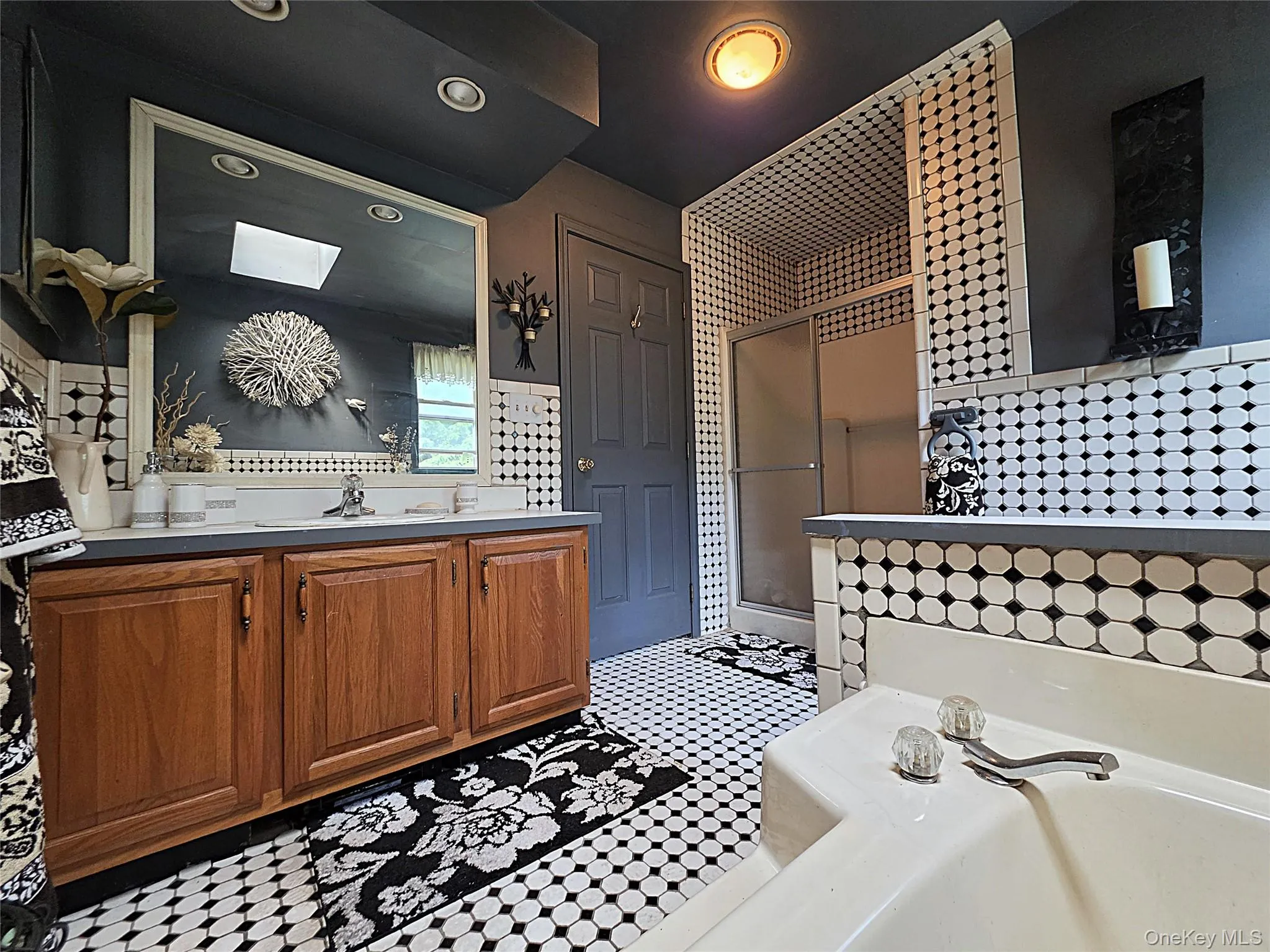 239 Burnt Ridge Road, Fallsburg, NY, 4 Bedrooms Bedrooms, 9 Rooms Rooms,2 BathroomsBathrooms,Residential,For Rent,Burnt Ridge,0,1016492 239 Burnt Ridge Road, Fallsburg, NY, 4 Bedrooms Bedrooms, 9 Rooms Rooms,2 BathroomsBathrooms,Residential,For Rent,Burnt Ridge,0,1016492