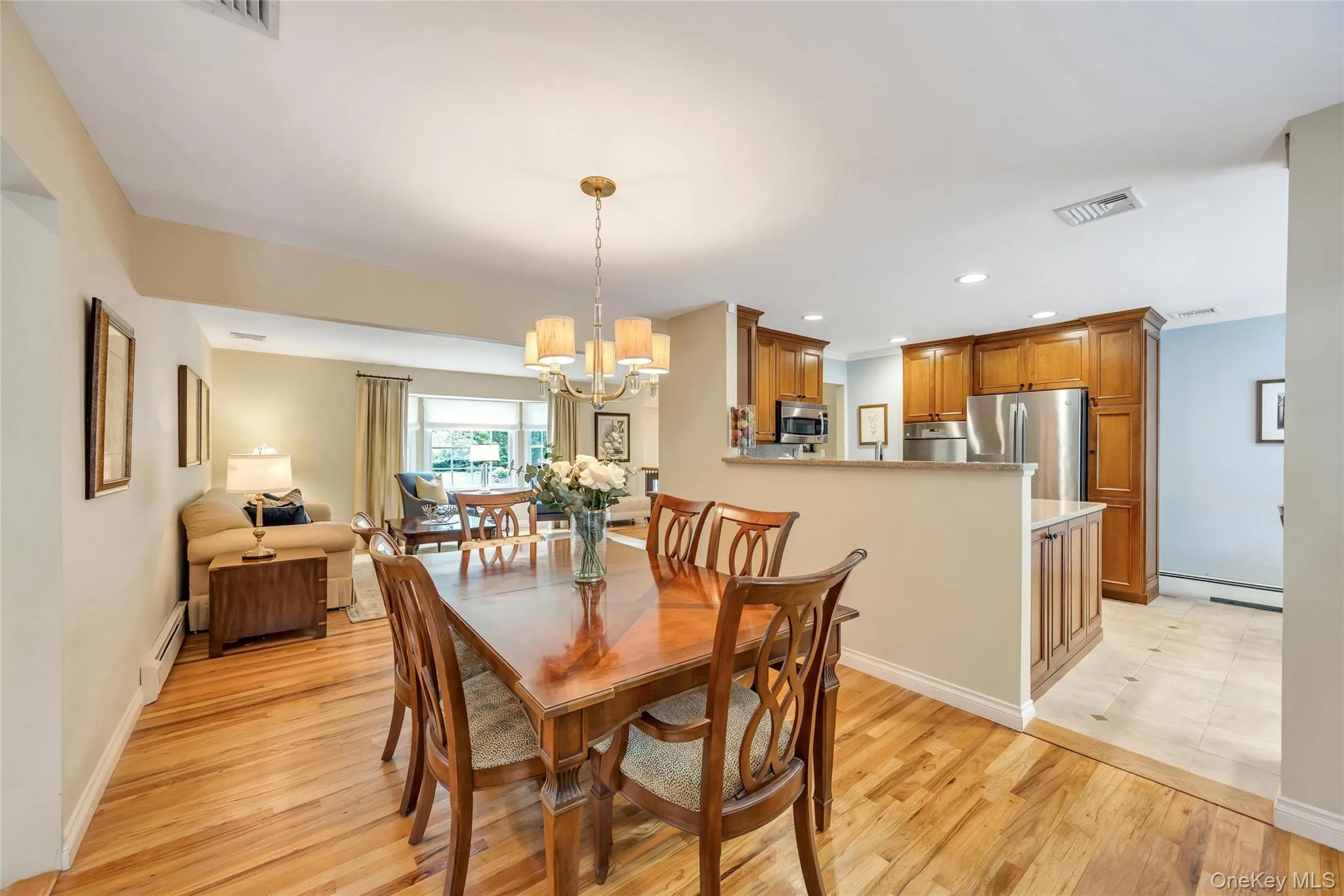 4 Long Hill Road, Smithtown, NY, 5 Bedrooms Bedrooms, 9 Rooms Rooms,3 BathroomsBathrooms,Residential,For Rent,Long Hill,0,1016495 4 Long Hill Road, Smithtown, NY, 5 Bedrooms Bedrooms, 9 Rooms Rooms,3 BathroomsBathrooms,Residential,For Rent,Long Hill,0,1016495