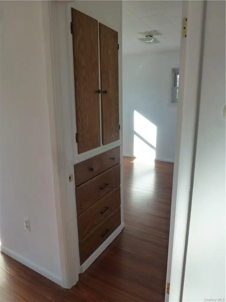 1217 Main Street, Yorktown, NY, 1 Bedroom Bedrooms, 3 Rooms Rooms,1 BathroomBathrooms,Residential Lease,For Rent,Main,0,1016496 1217 Main Street, Yorktown, NY, 1 Bedroom Bedrooms, 3 Rooms Rooms,1 BathroomBathrooms,Residential Lease,For Rent,Main,0,1016496